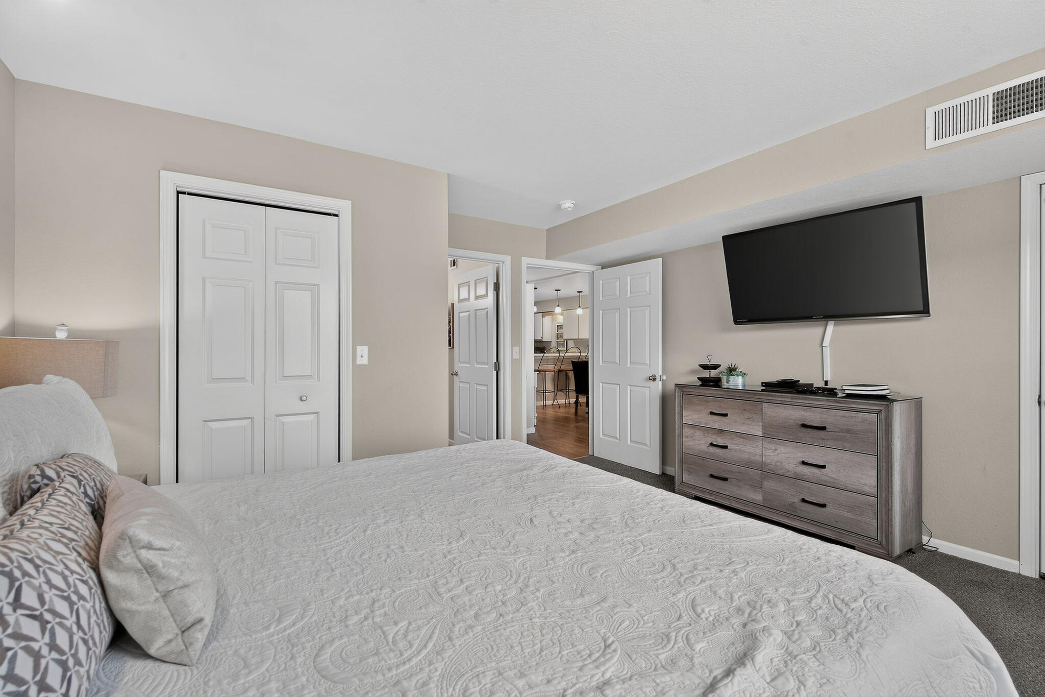 169 Highland Drive Unit 5 Property Photo 25