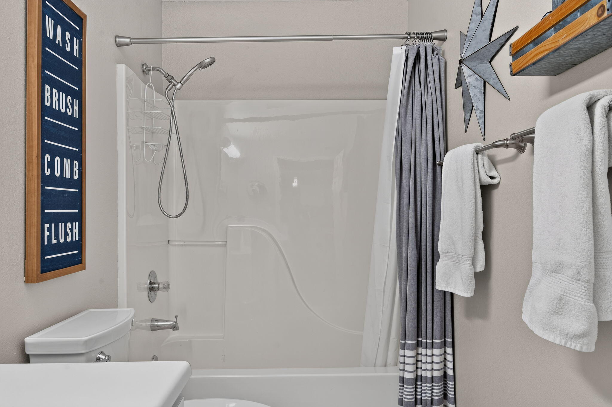 169 Highland Drive Unit 5 Property Photo 35
