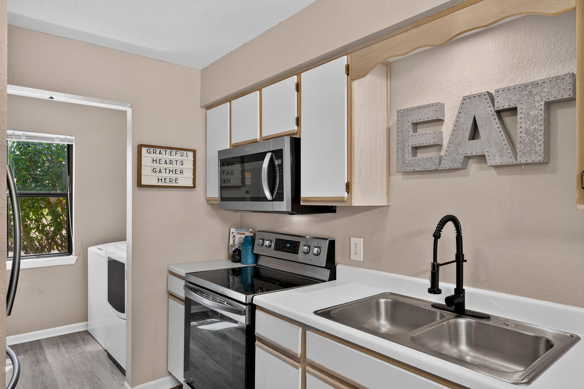 169 Highland Drive Unit 3 Building 59 Property Photo 18