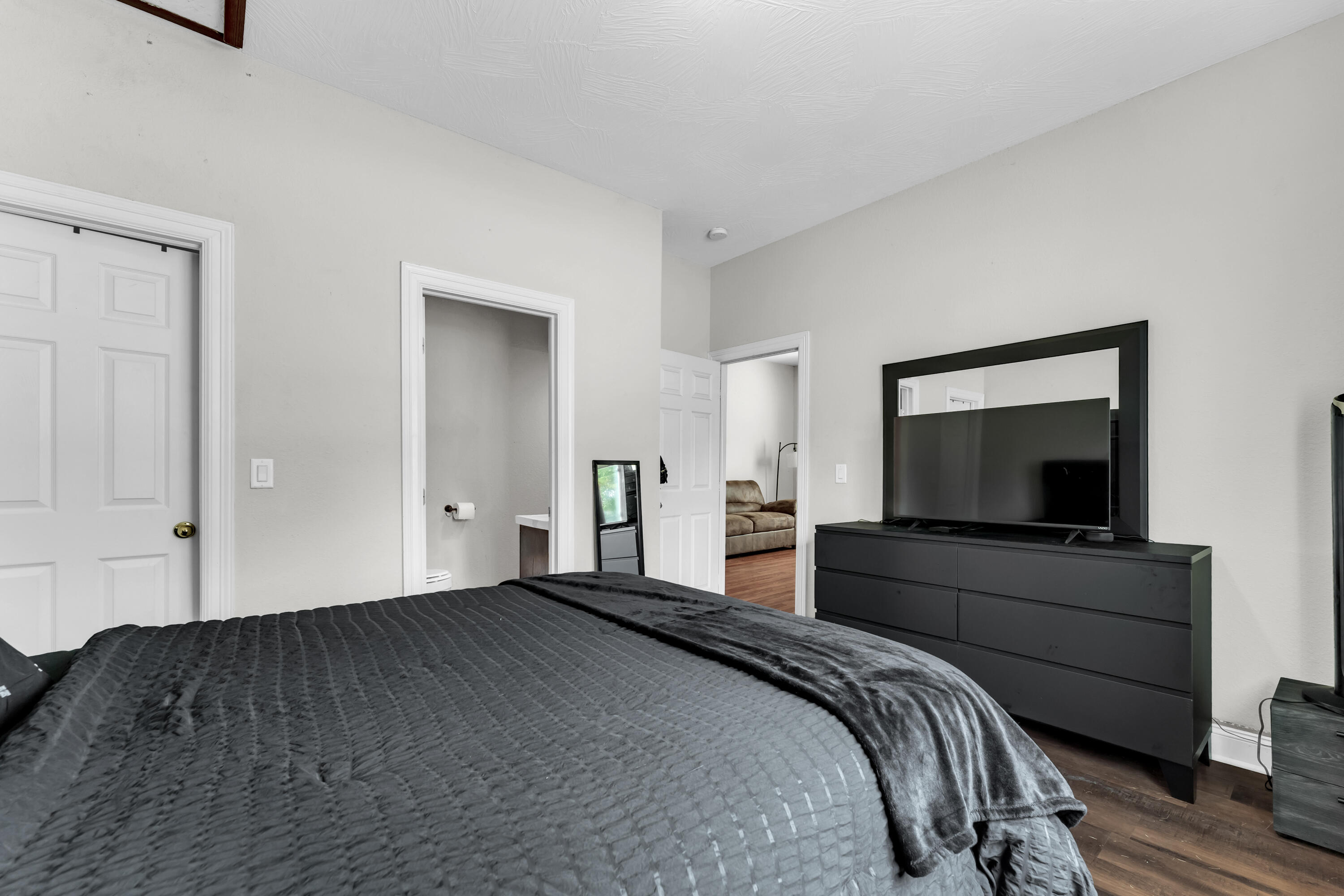 2226 North Jefferson Avenue Property Photo 15