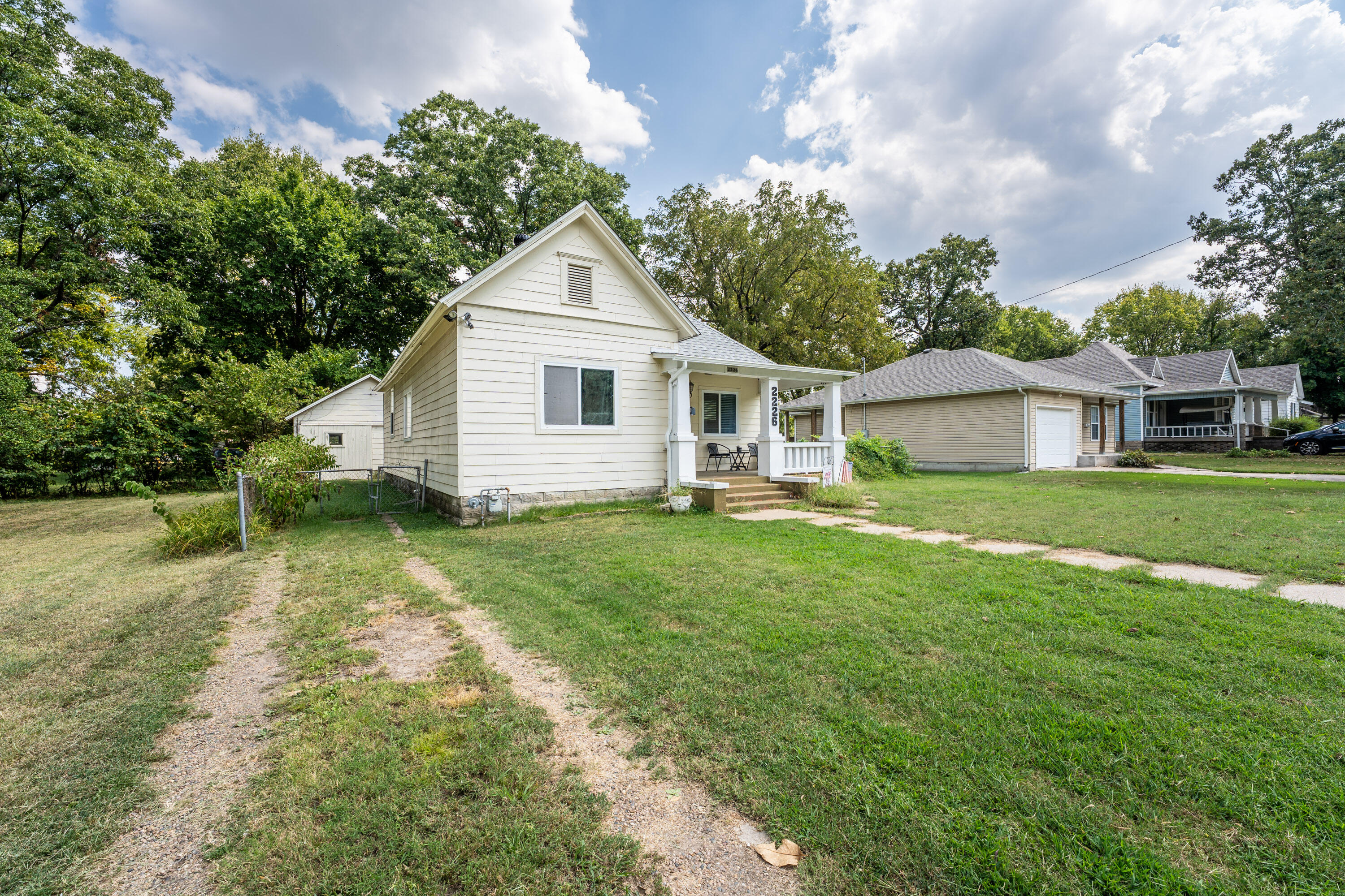 2226 North Jefferson Avenue Property Photo 19