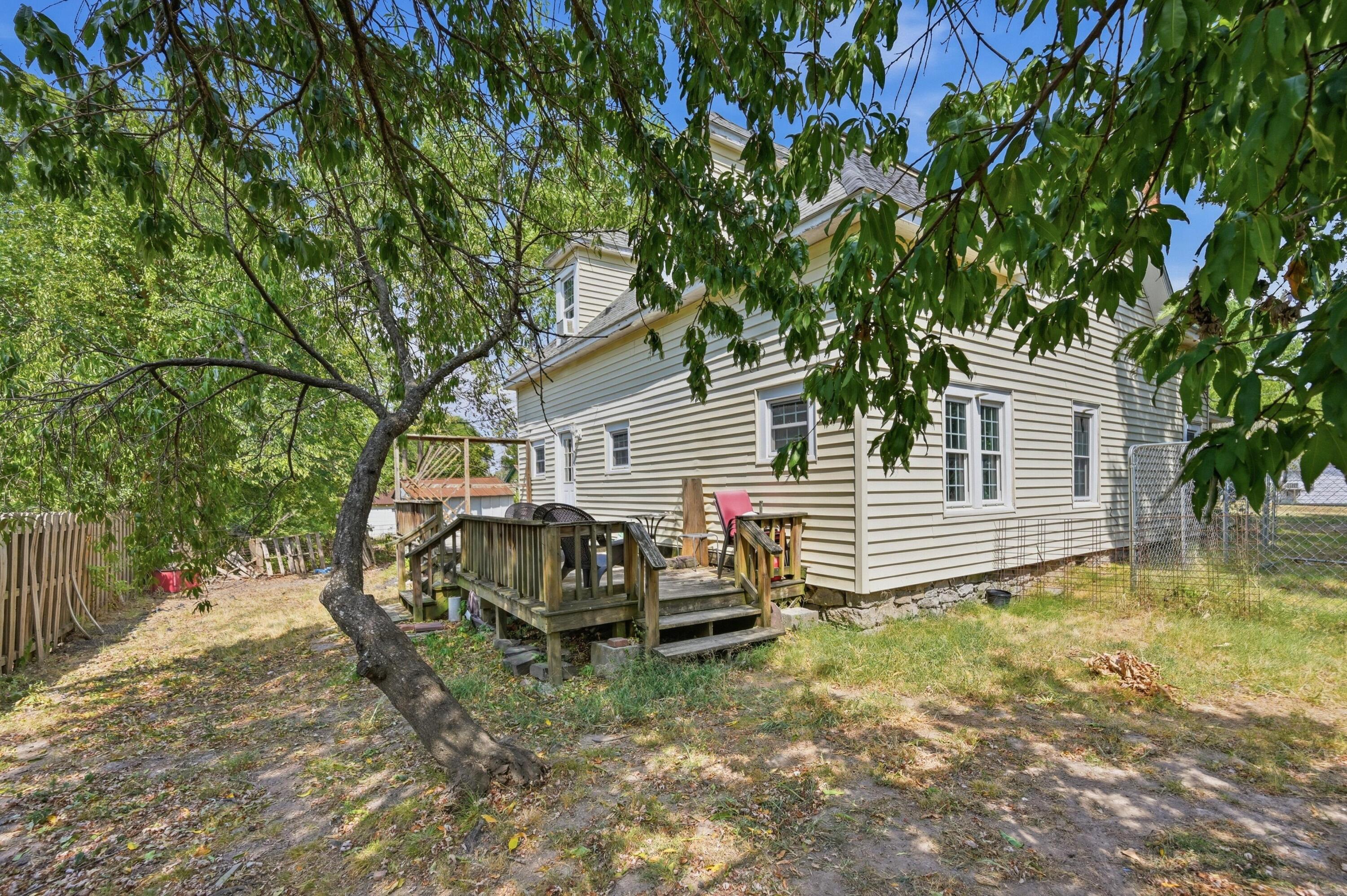 828 South High Street Property Photo 36