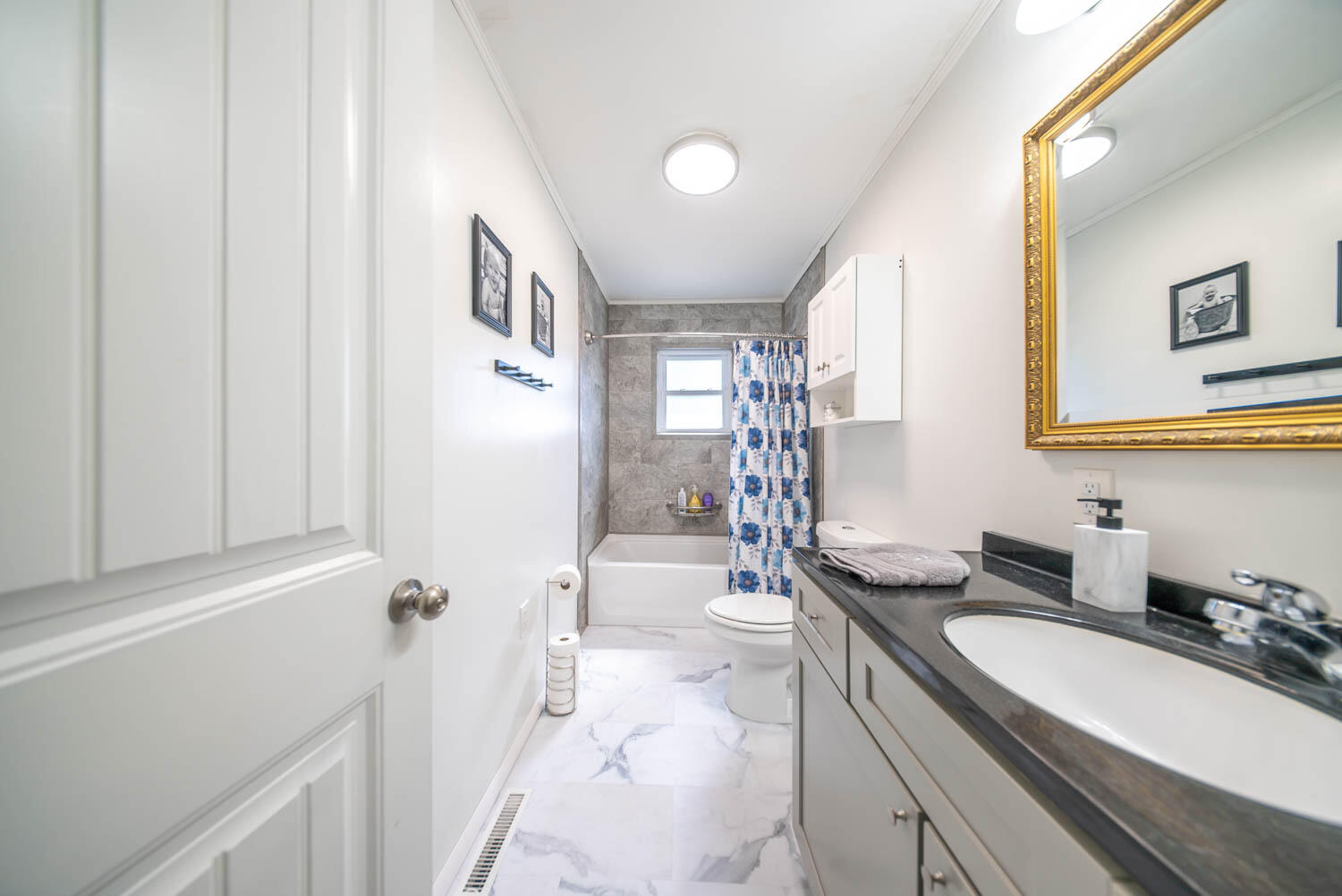 125 North Birch Street Property Photo 6
