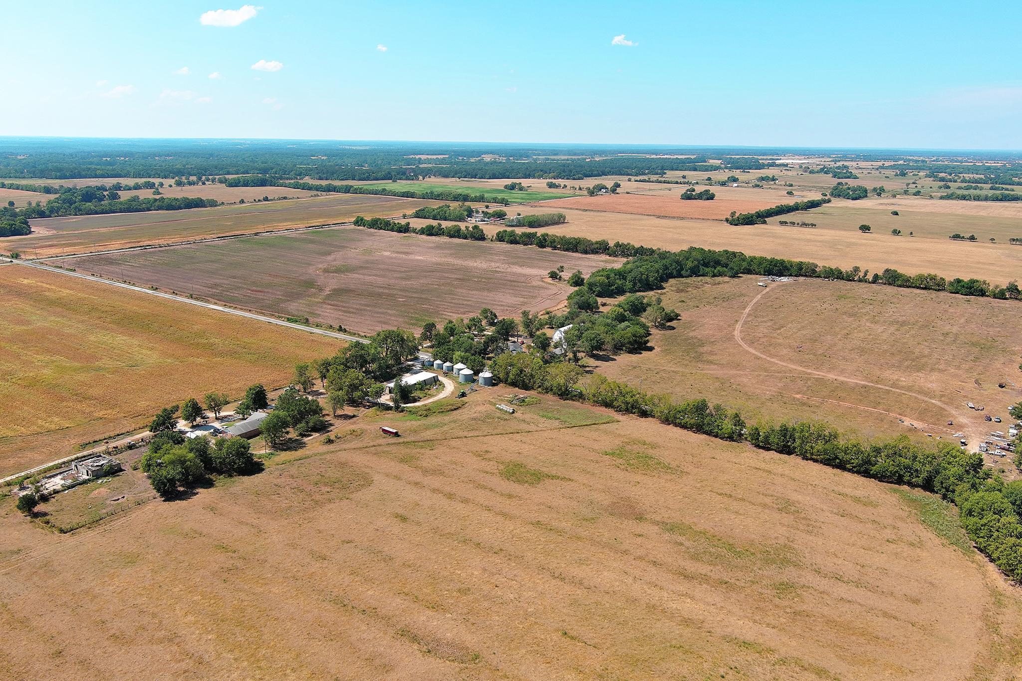 4523 Walleye Road Property Photo 10