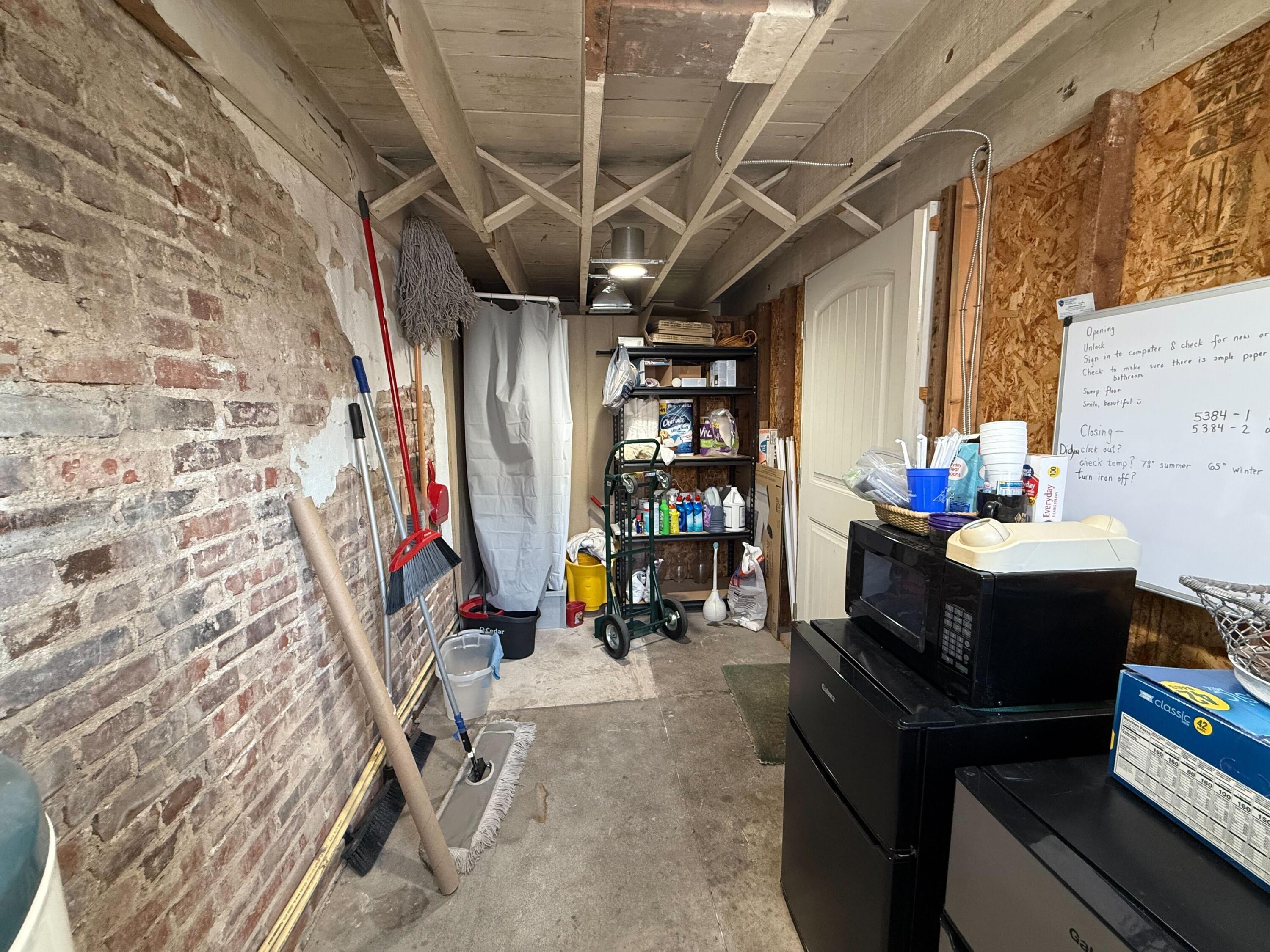 120 South Main Street Property Photo 7