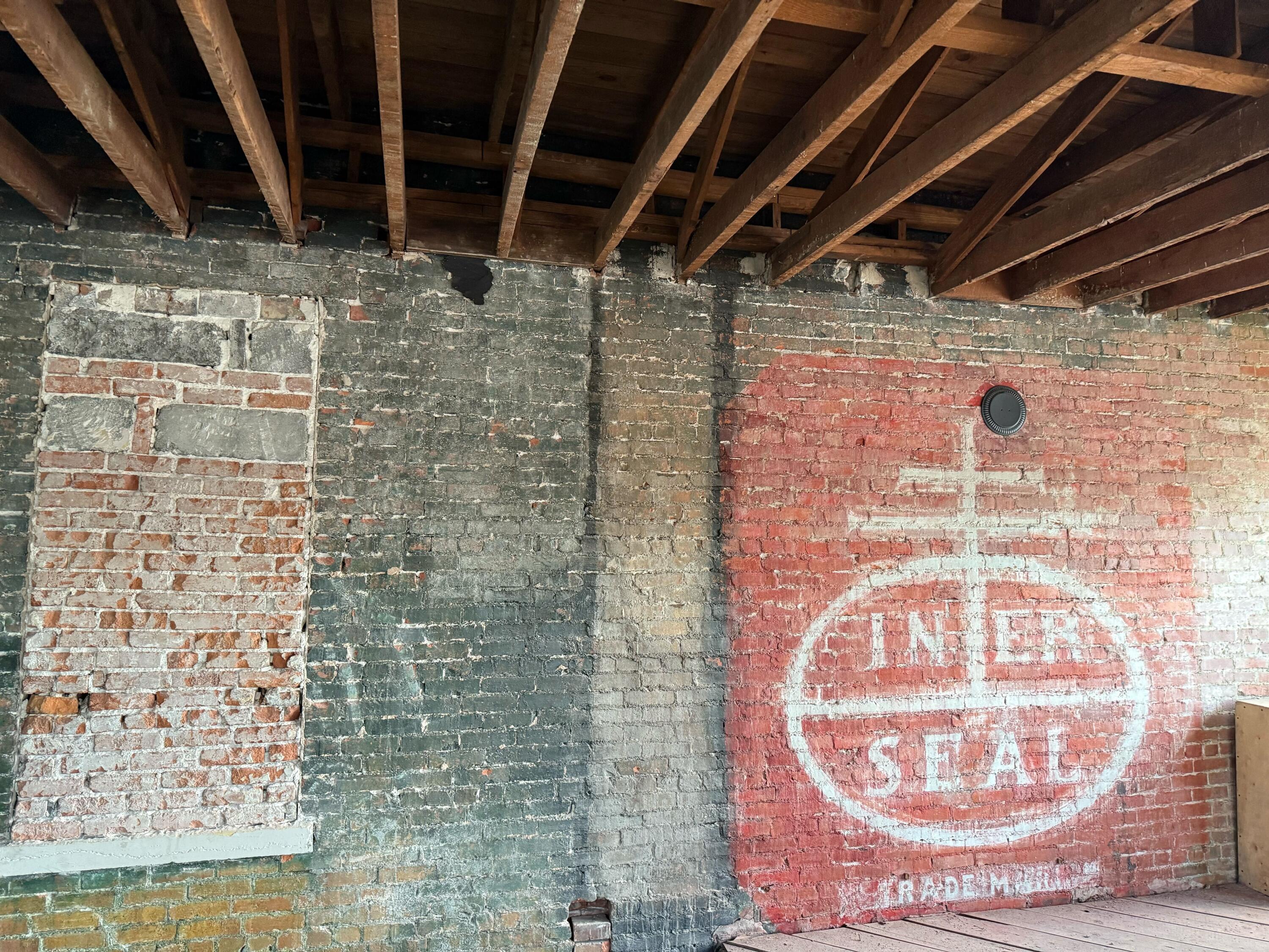 120 South Main Street Property Photo 17