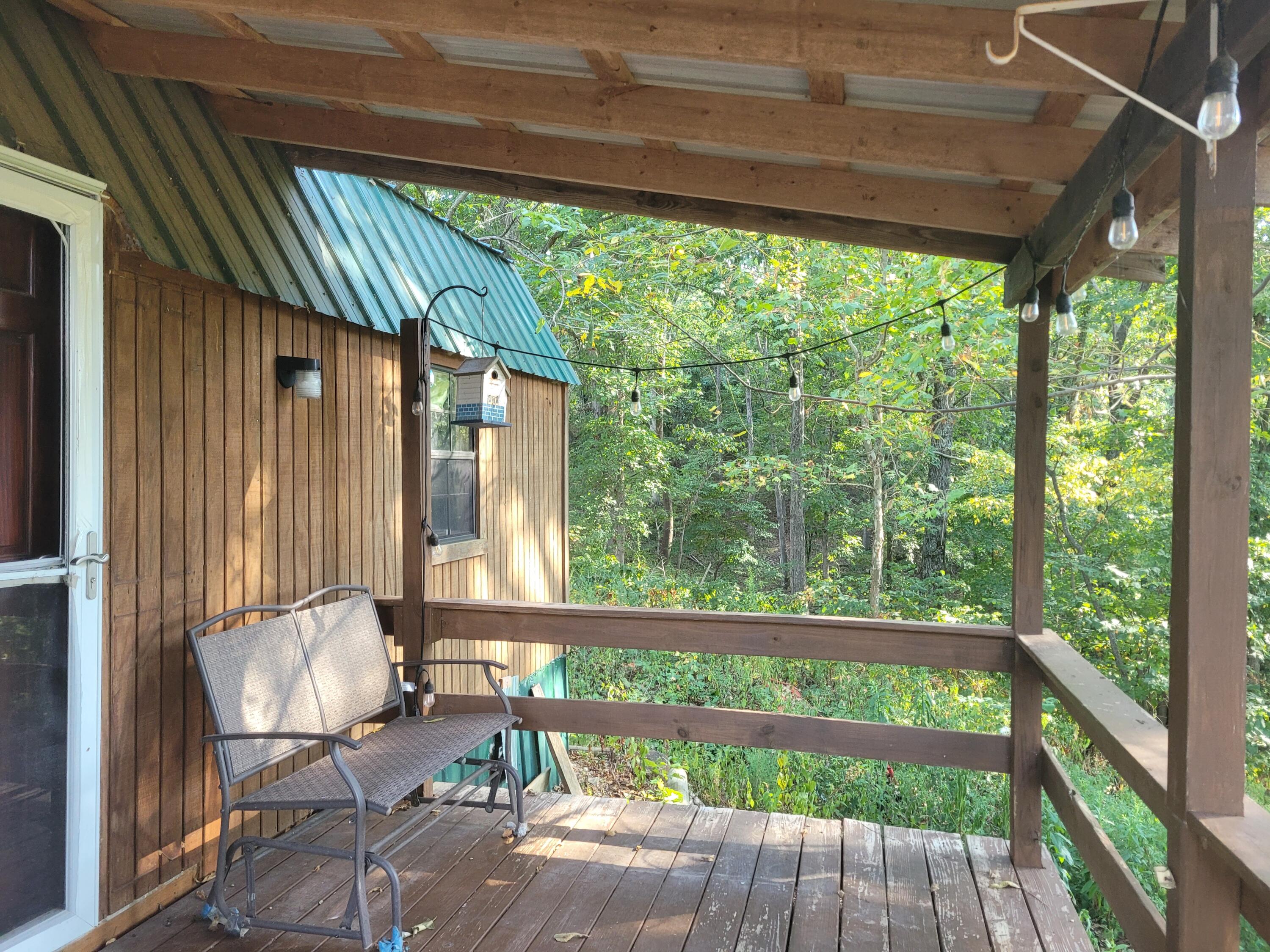 978 Missouri 14 Property Photo 1