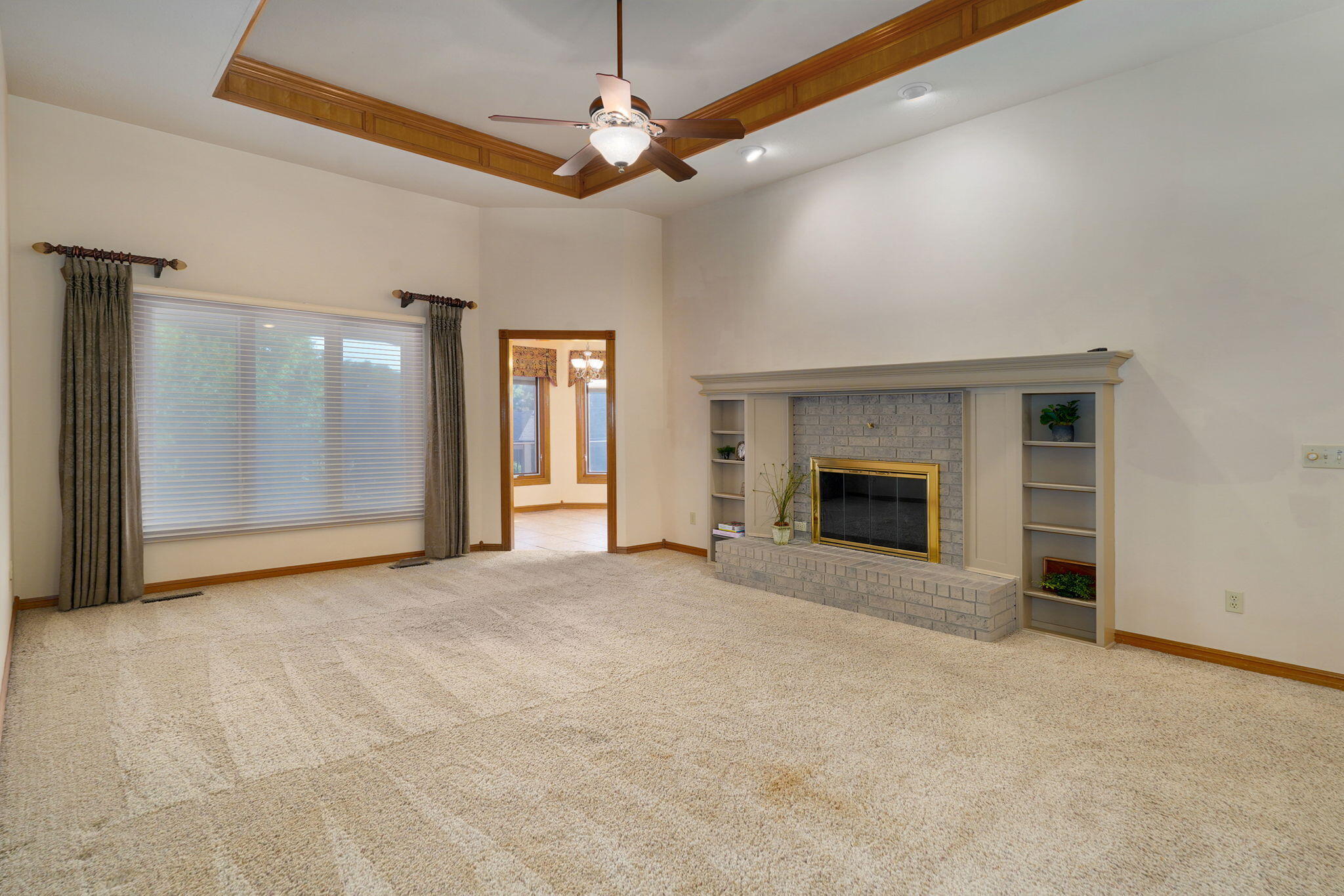 1134 West Pheasant Run Street Property Photo 6