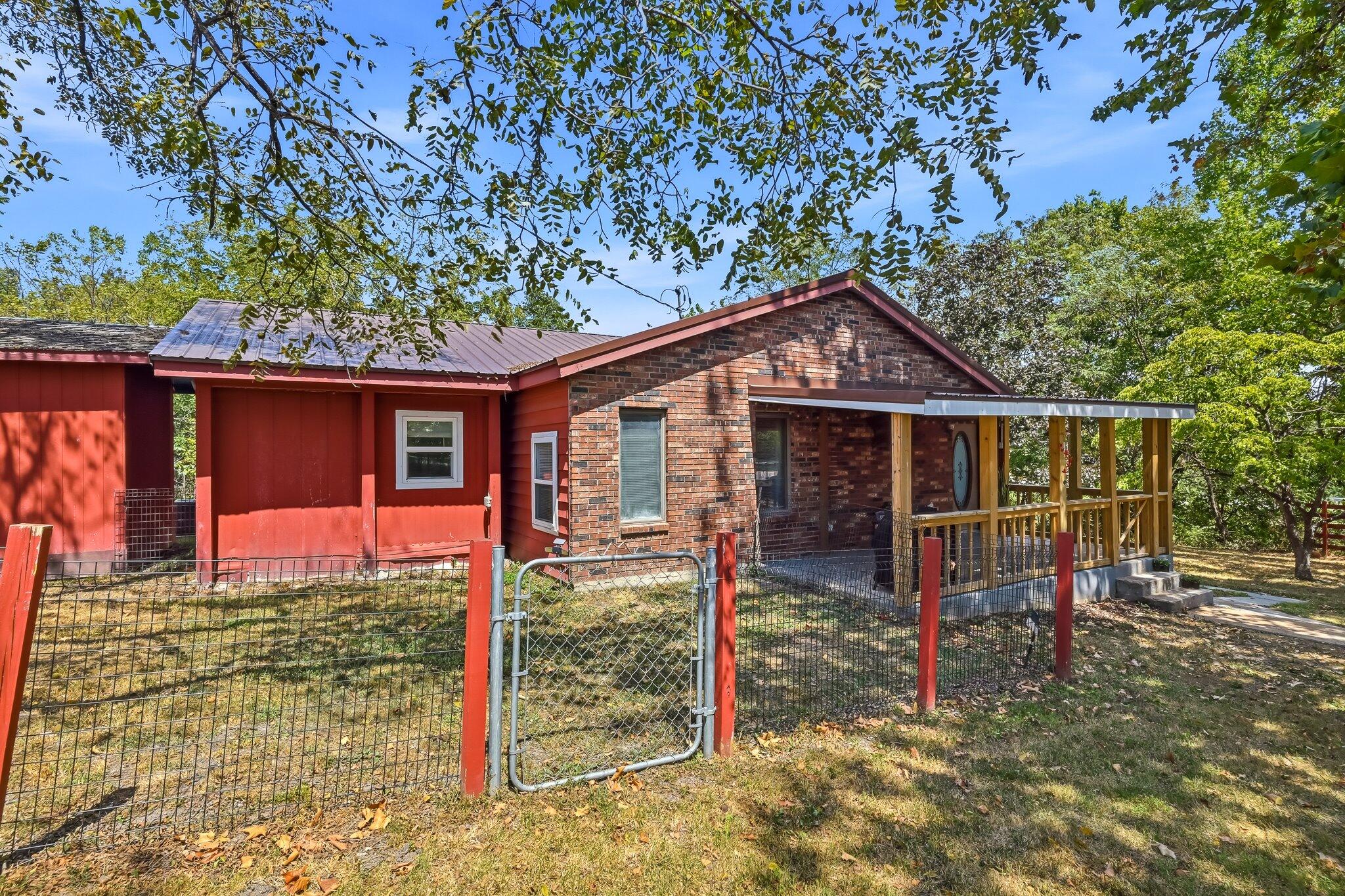 5787 Highway 63 Houston Property Photo 22