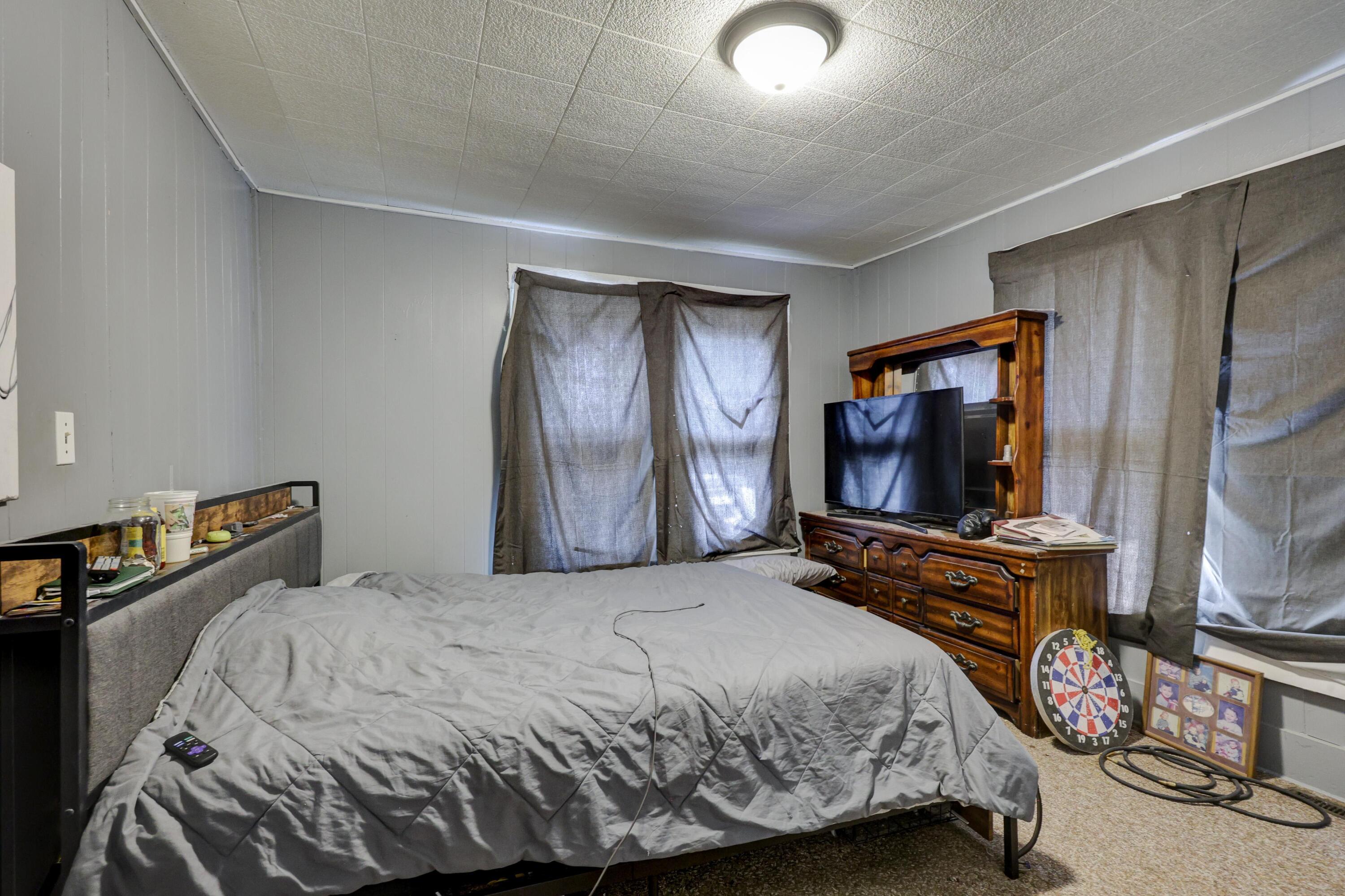 2005 Park Avenue Property Photo 12