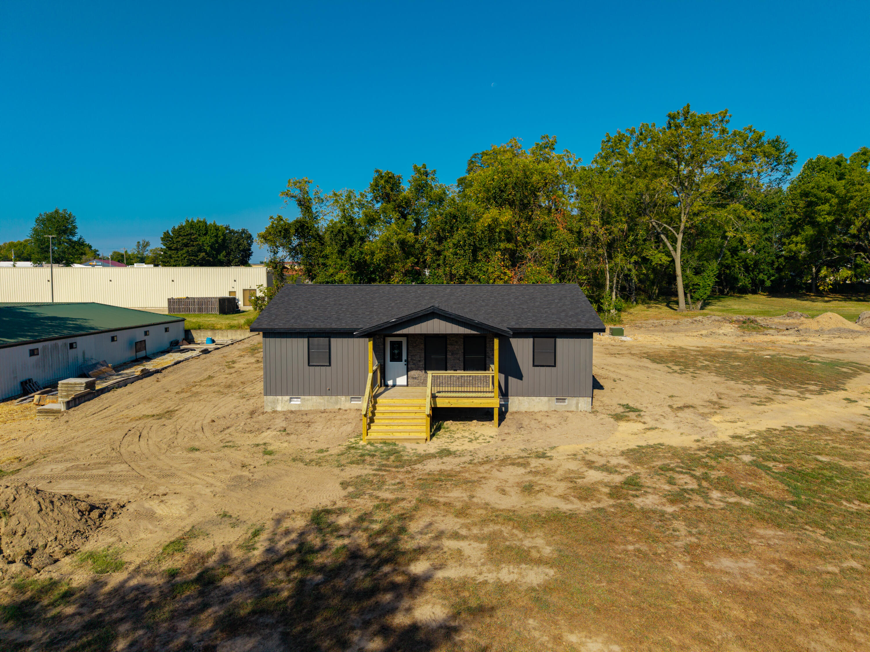 404 Wolthuis Lane Property Photo 8