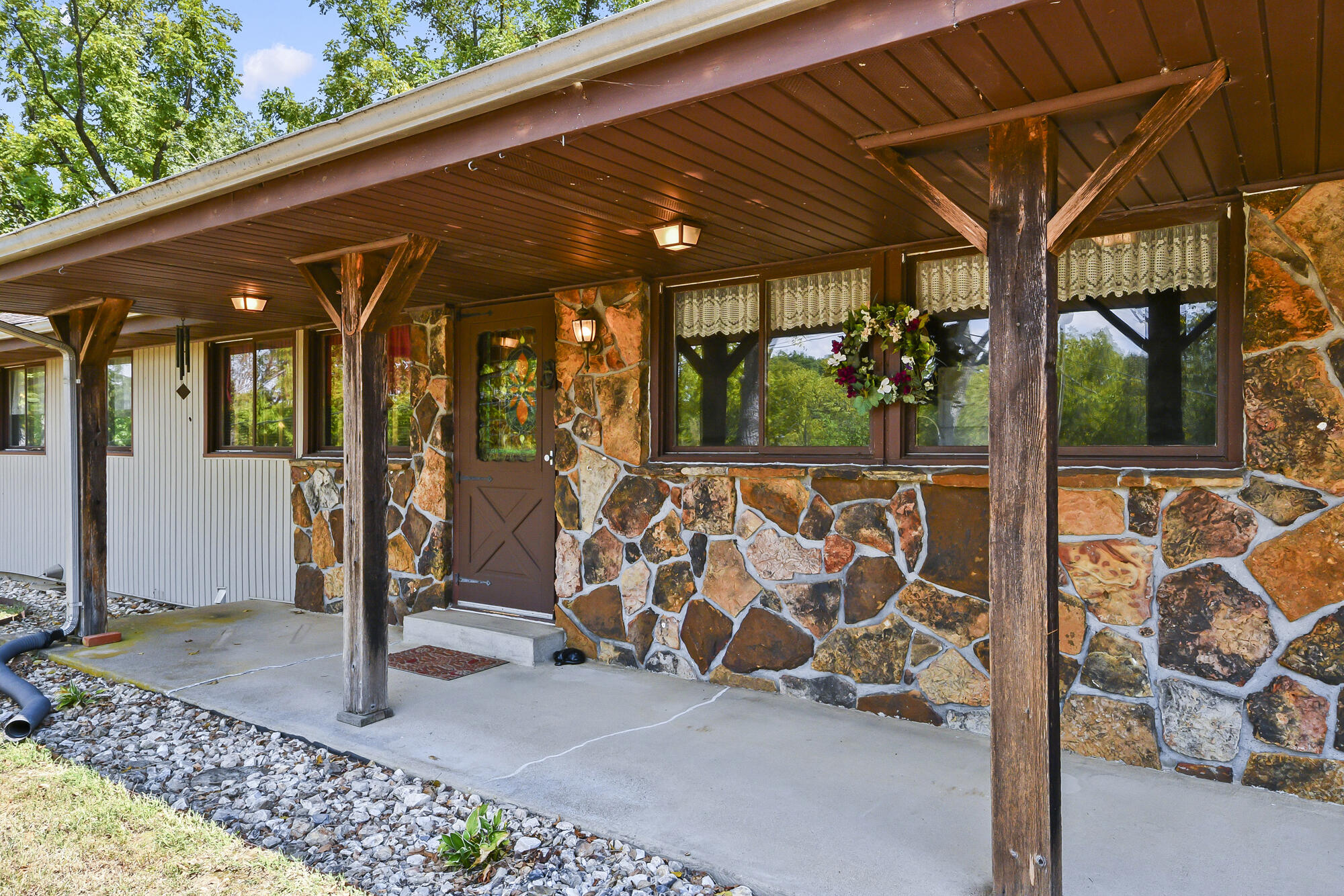 8096 State Highway Y Property Photo 11