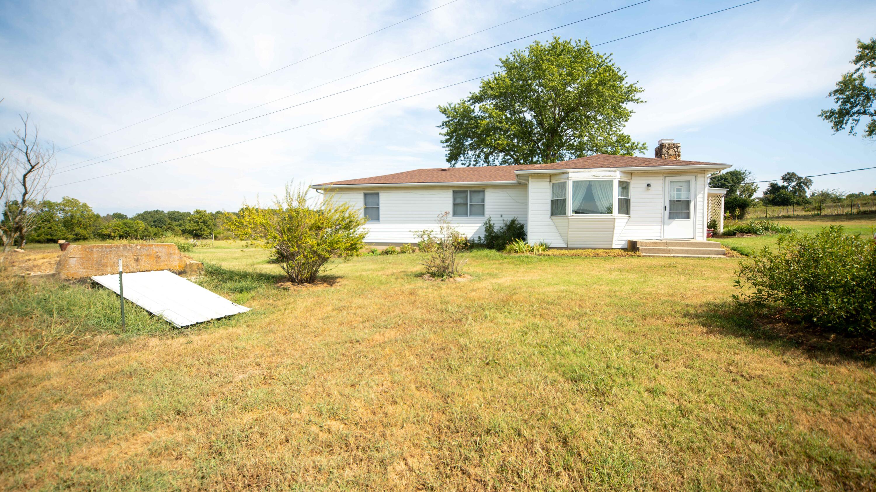 206 Co Road A-425 Property Photo 5