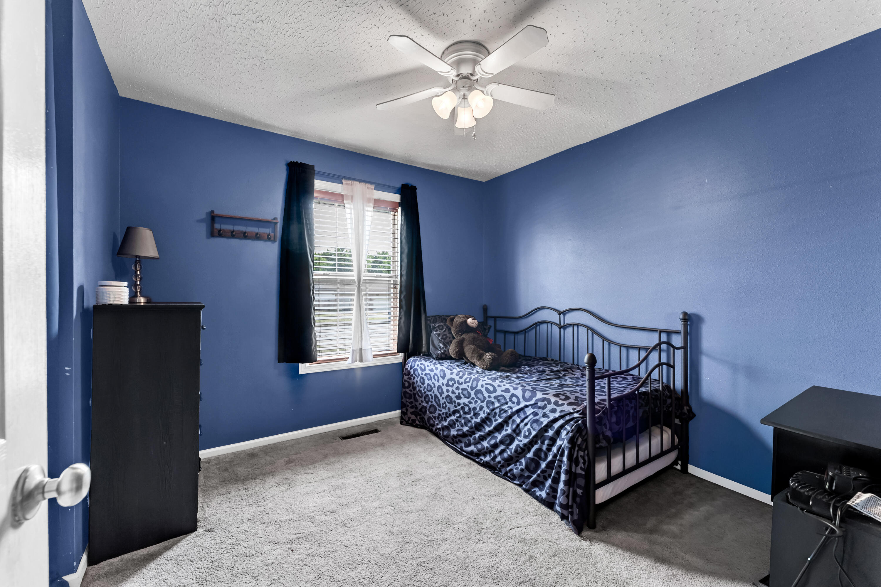 411 Arrowhead Road Property Photo 17