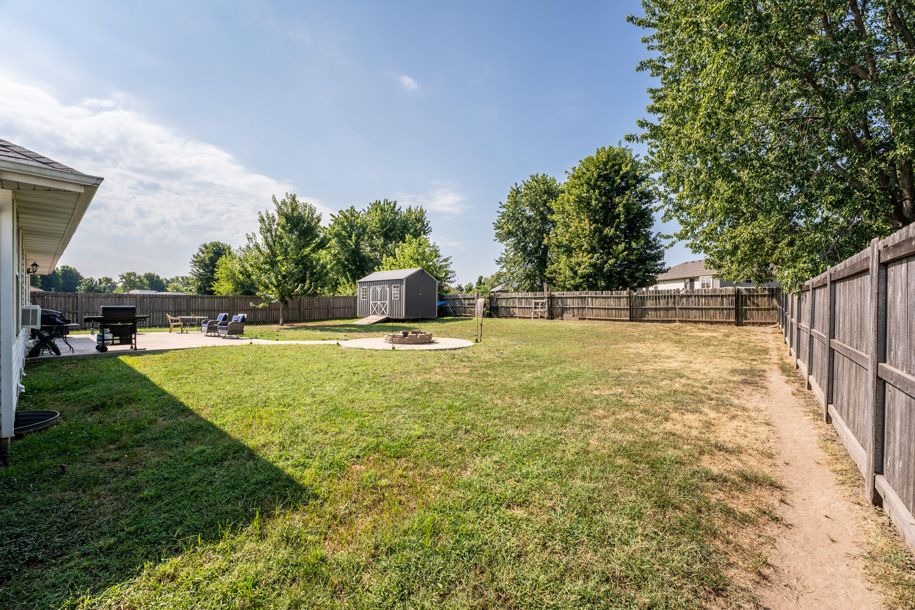 411 Arrowhead Road Property Photo 19