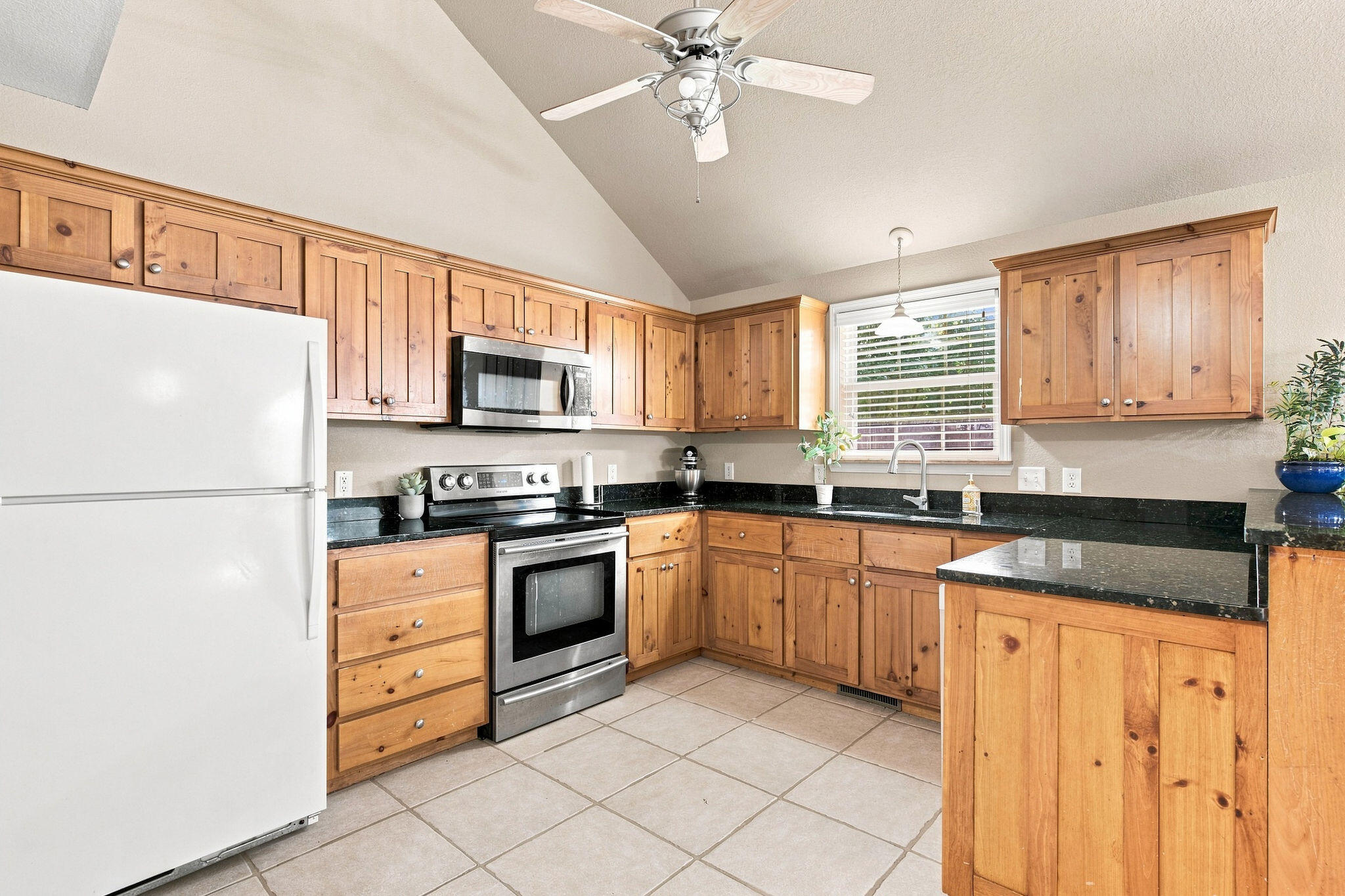 3606 North 10th Street Property Photo 11