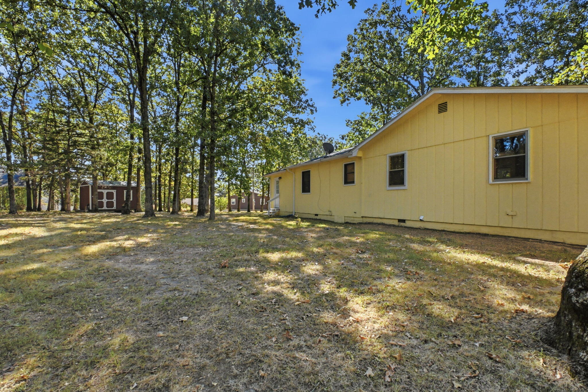 25193 Cedar Crest Drive Property Photo 8
