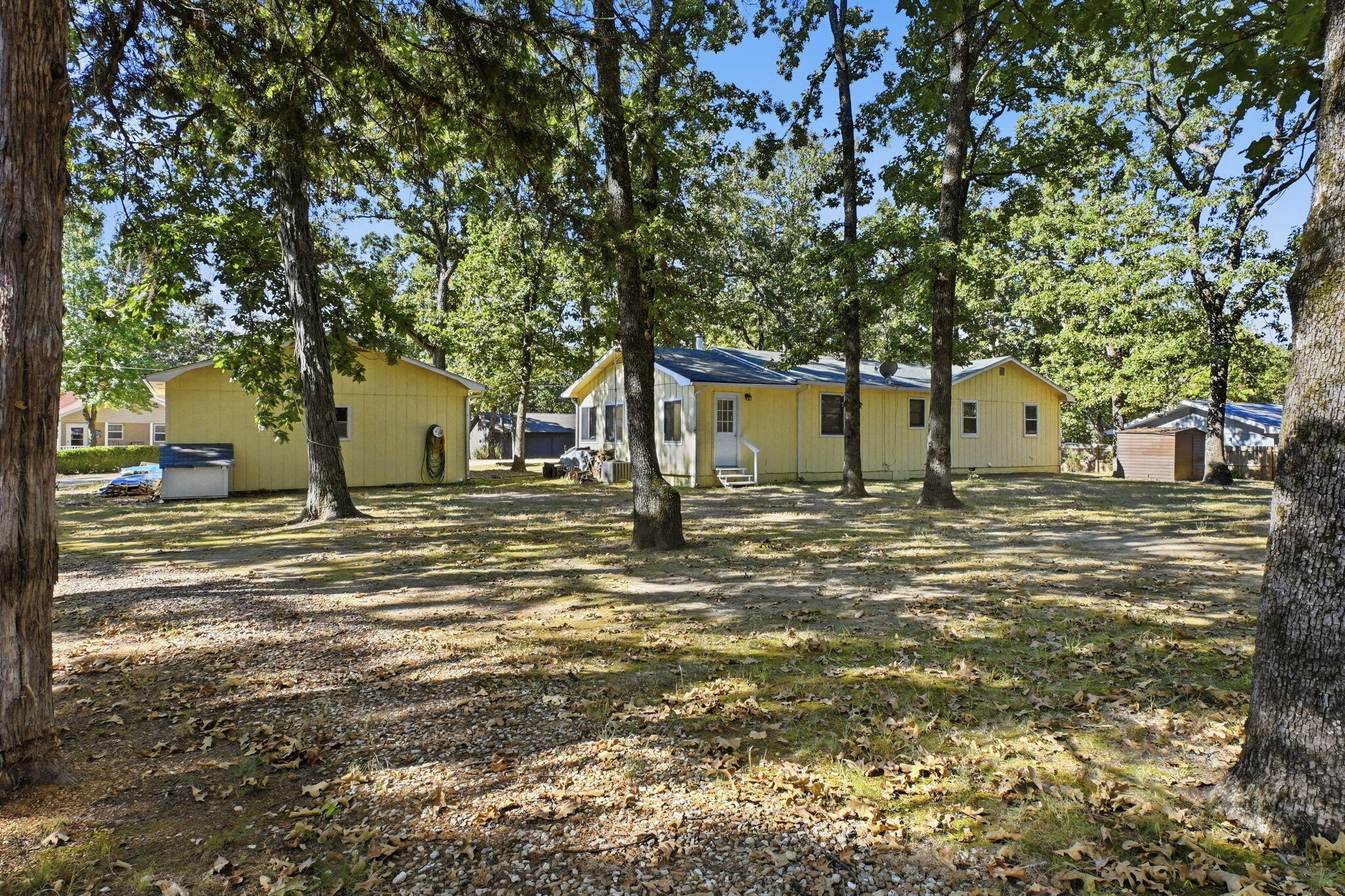 25193 Cedar Crest Drive Property Photo 10