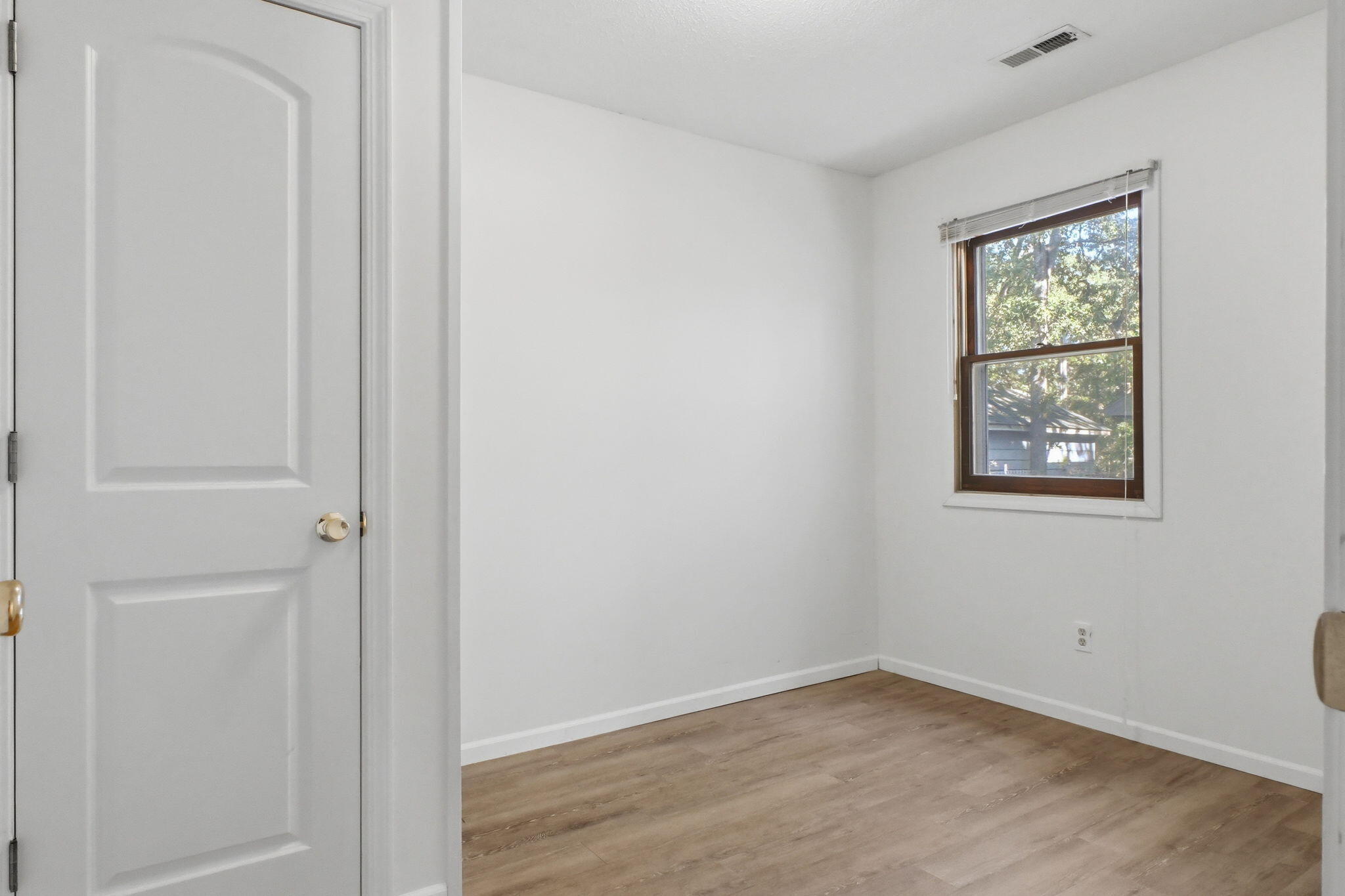 25193 Cedar Crest Drive Property Photo 29