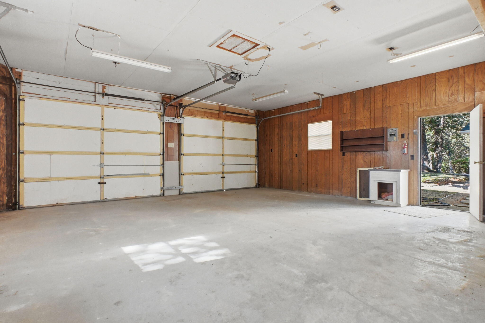 25193 Cedar Crest Drive Property Photo 39