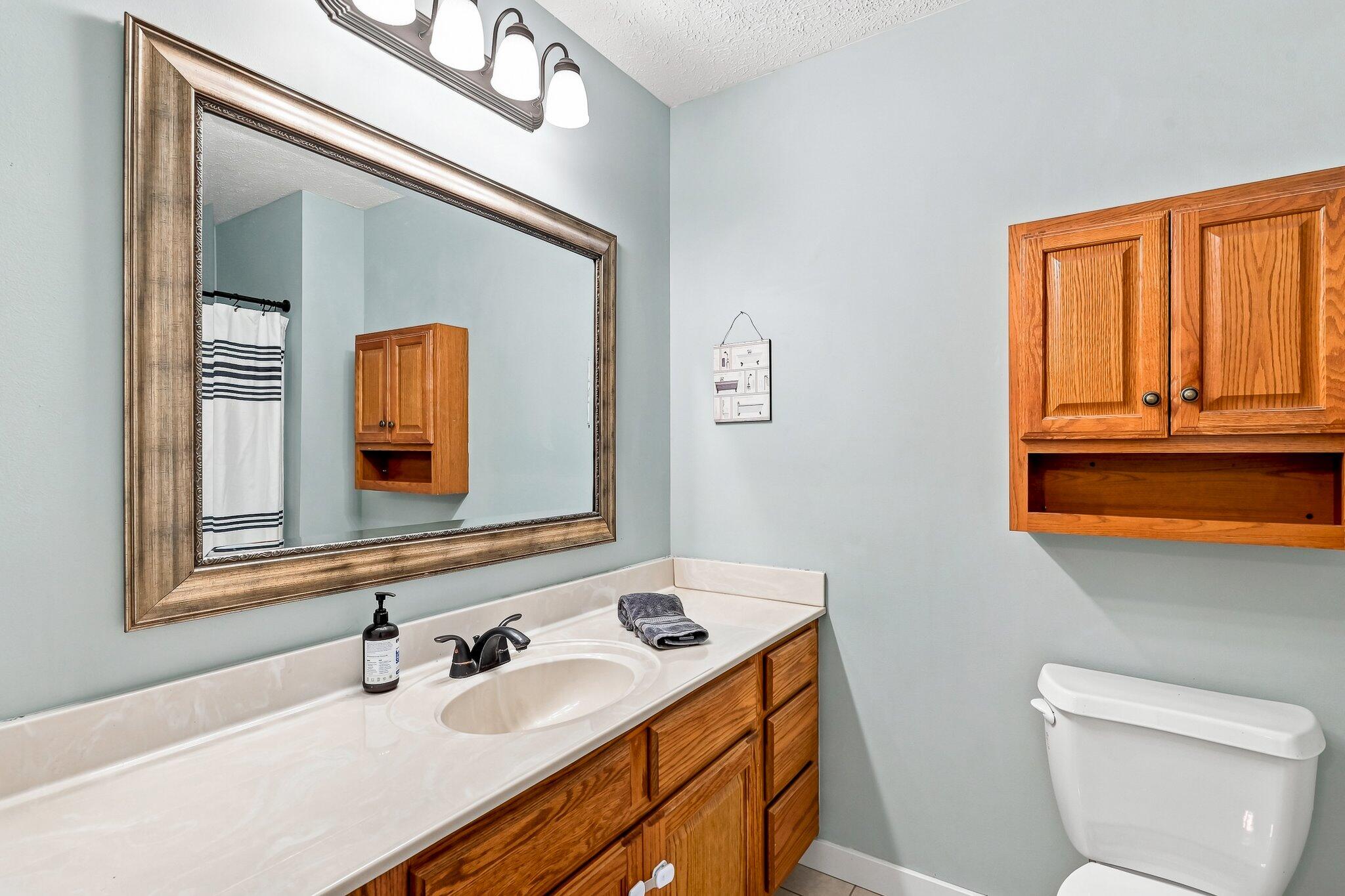 1911 Holly Springs Avenue Property Photo 12