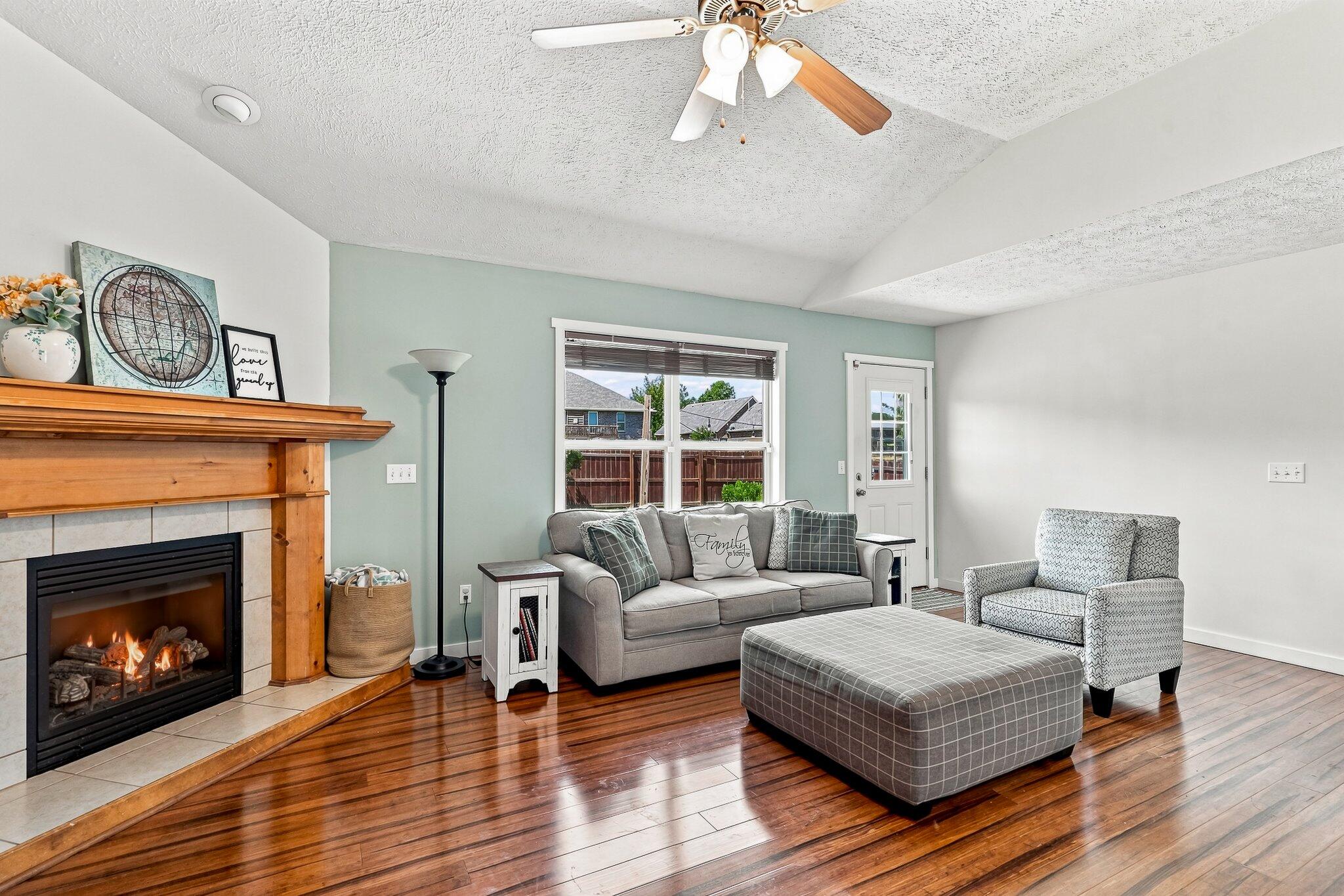1911 Holly Springs Avenue Property Photo 14