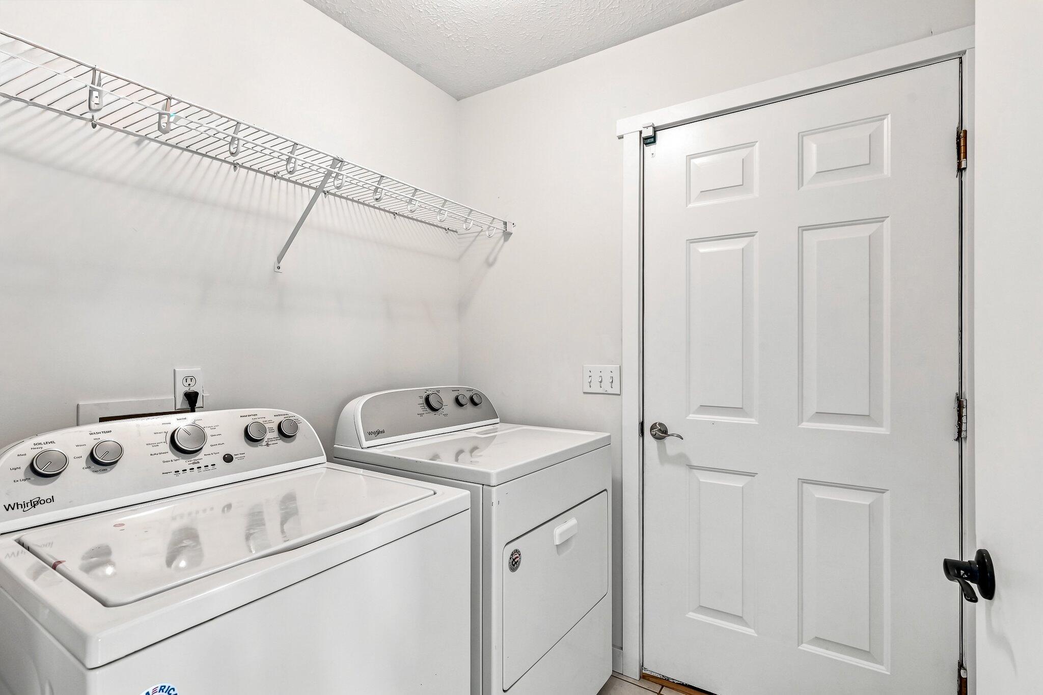 1911 Holly Springs Avenue Property Photo 22