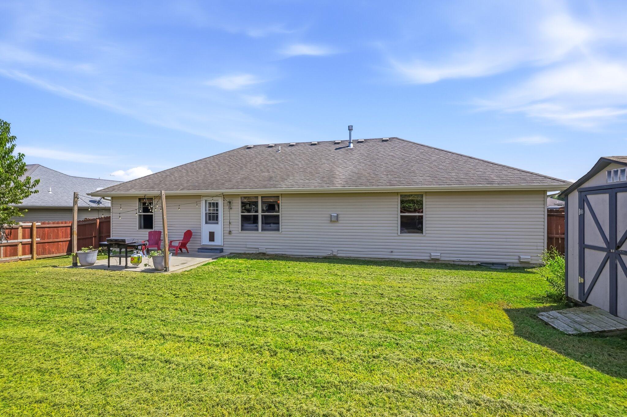 1911 Holly Springs Avenue Property Photo 25