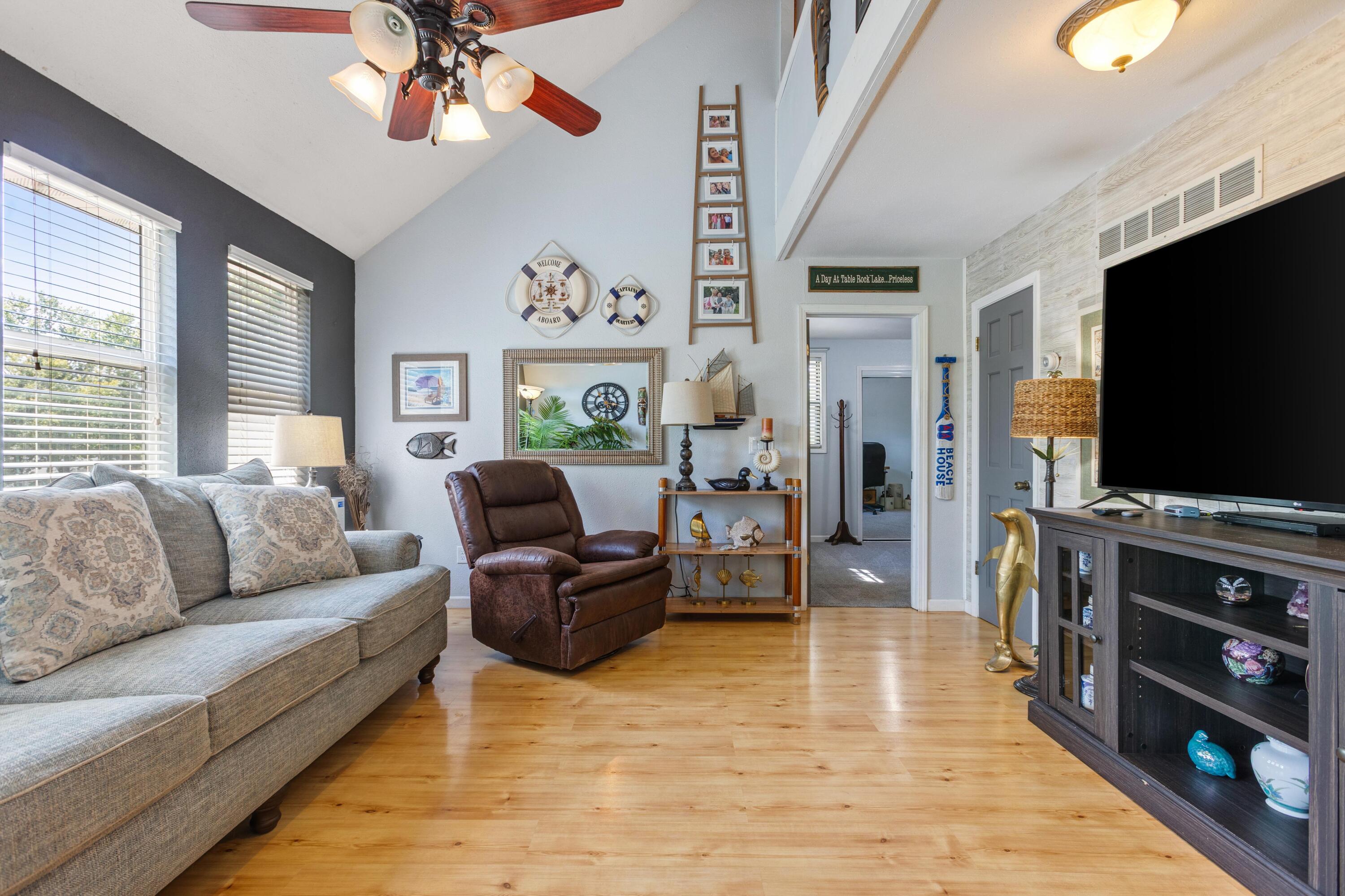 1208 Bear Den Property Photo 11
