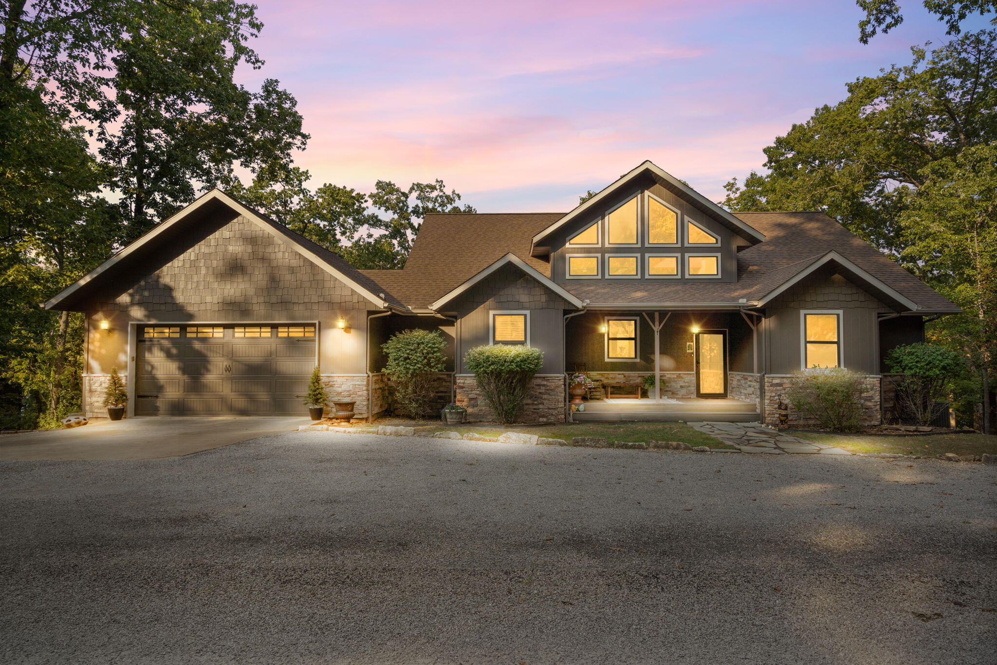 24138 Mustang Lane Property Photo 2