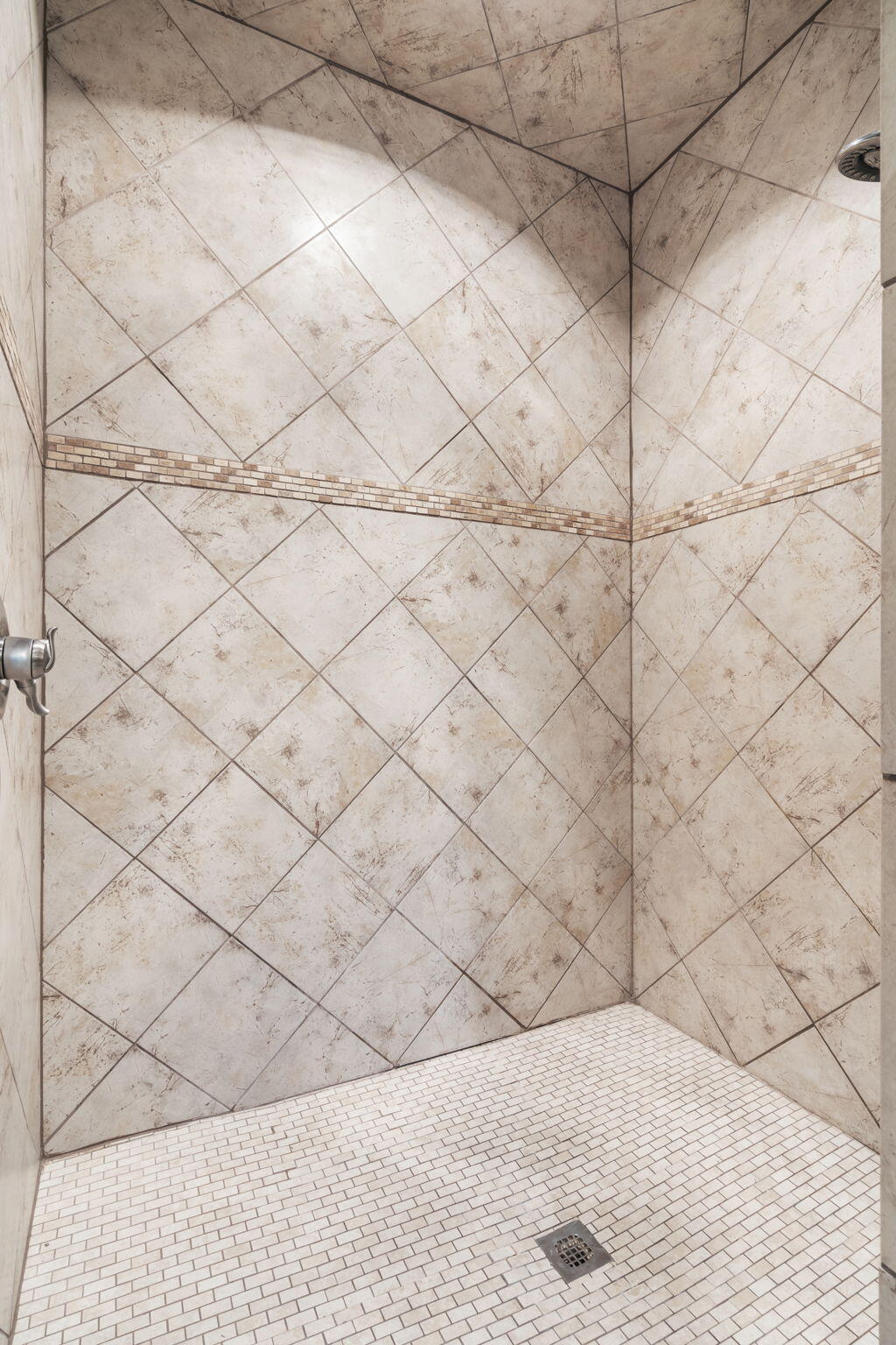 24138 Mustang Lane Property Photo 20