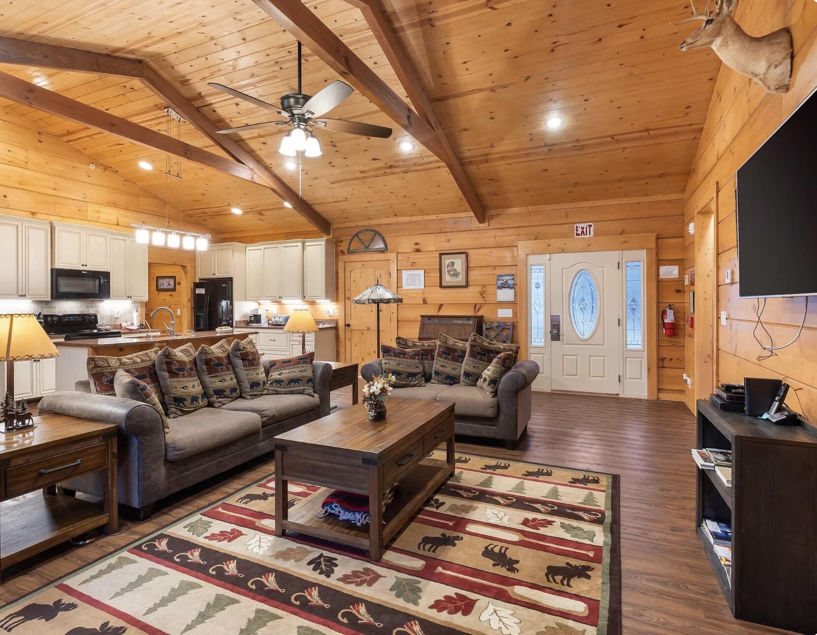 2395 Yandell Cove Road Property Photo 8