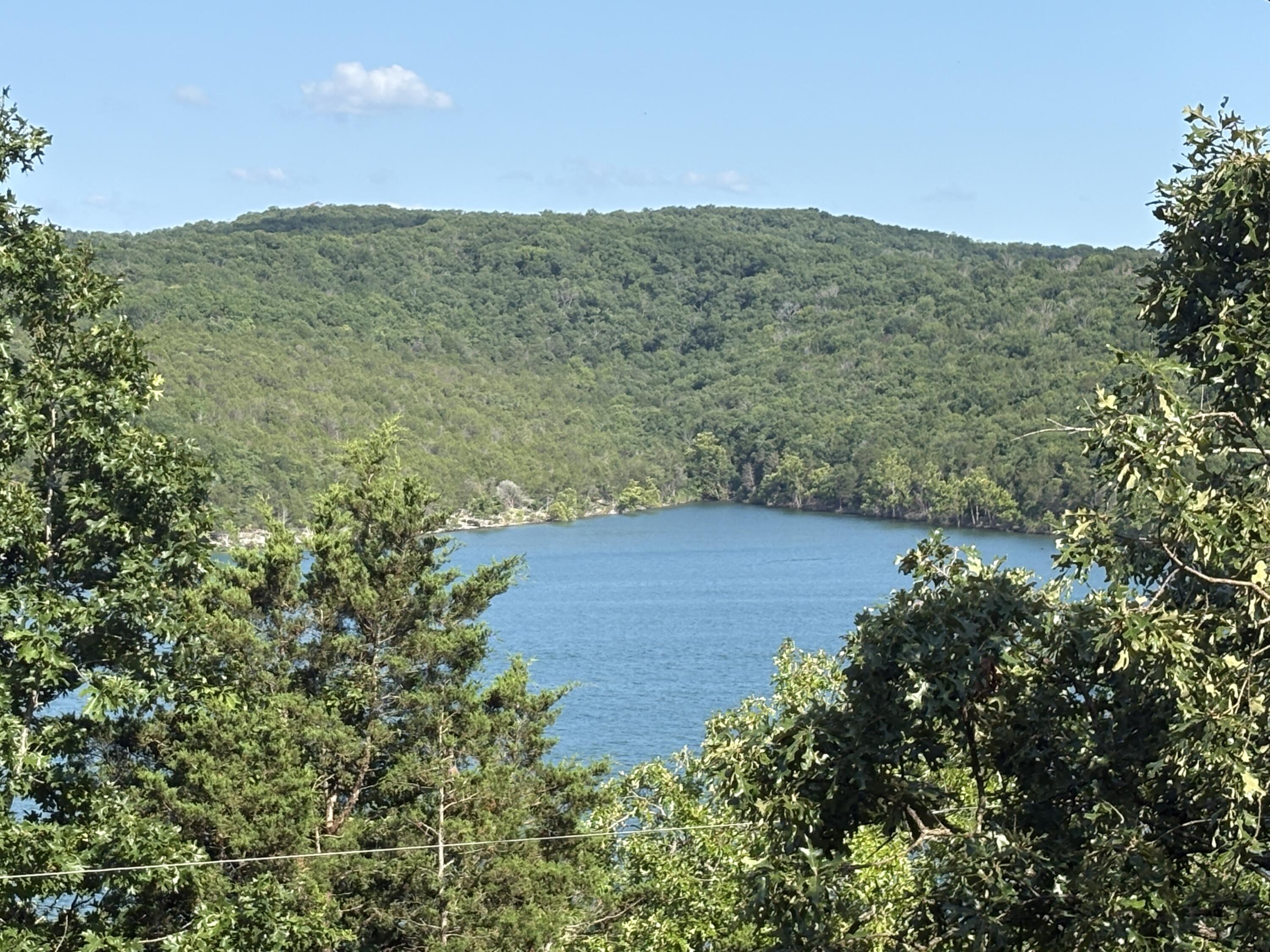 224 Scrolling Road Property Photo 4