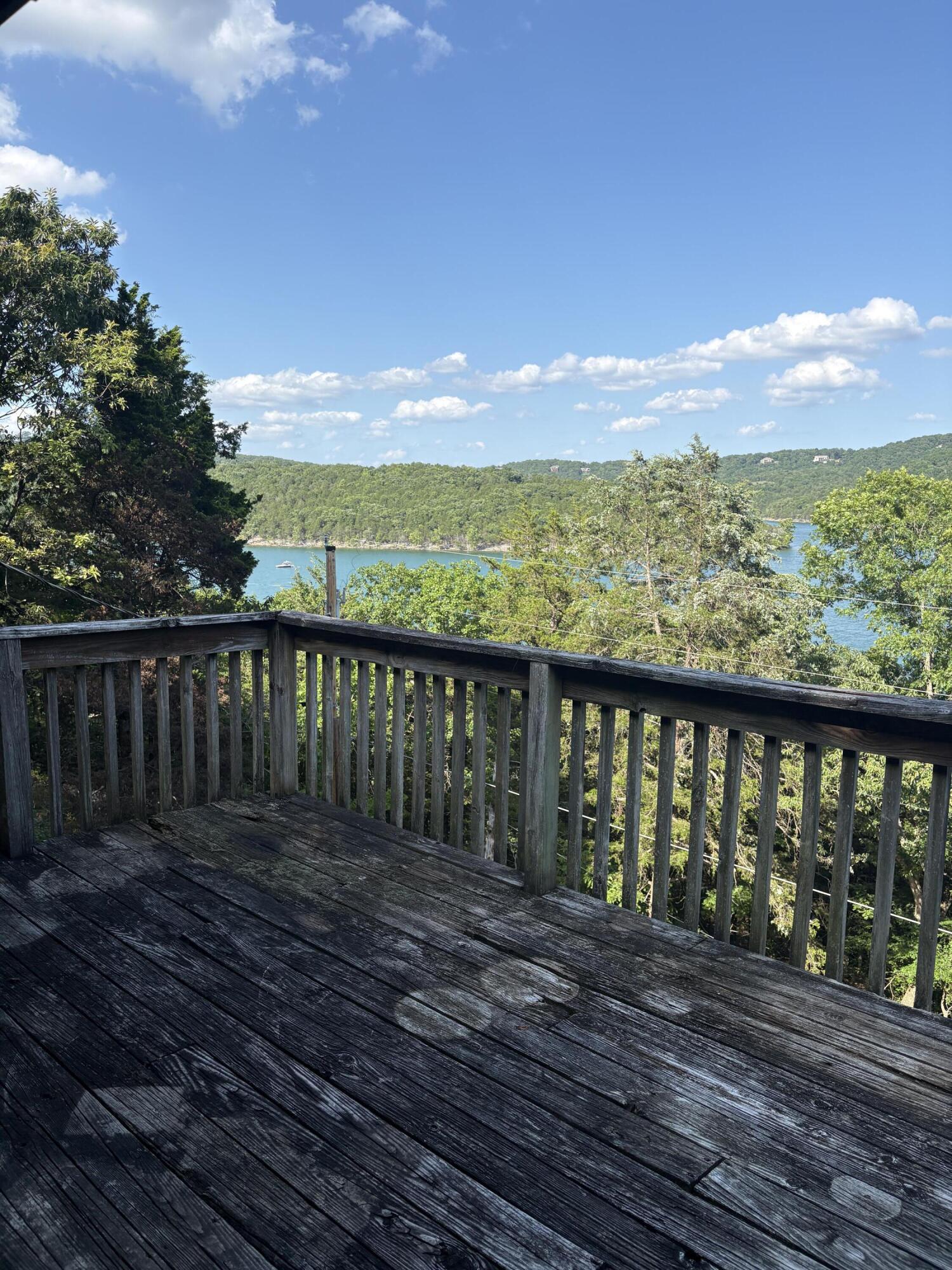 224 Scrolling Road Property Photo 5