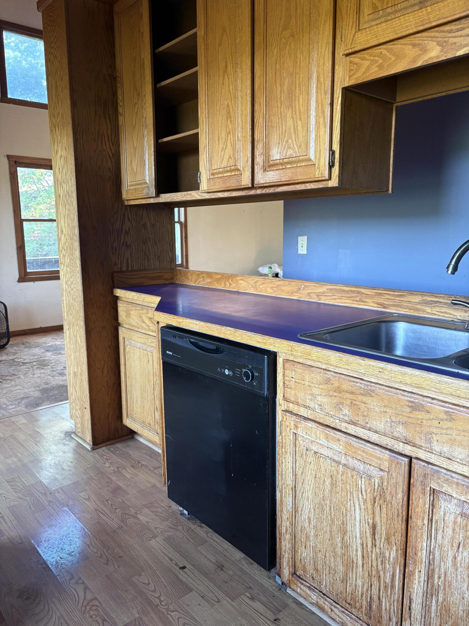 224 Scrolling Road Property Photo 7