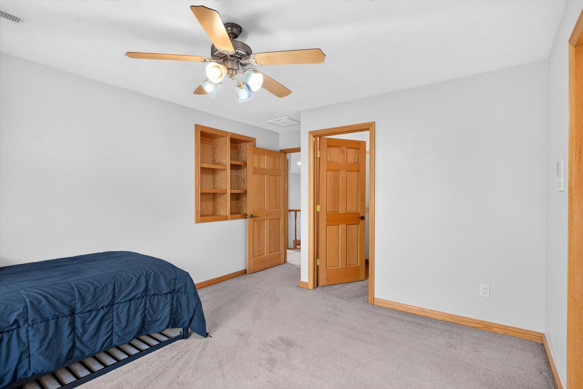 1169 East 424th Road Property Photo 56
