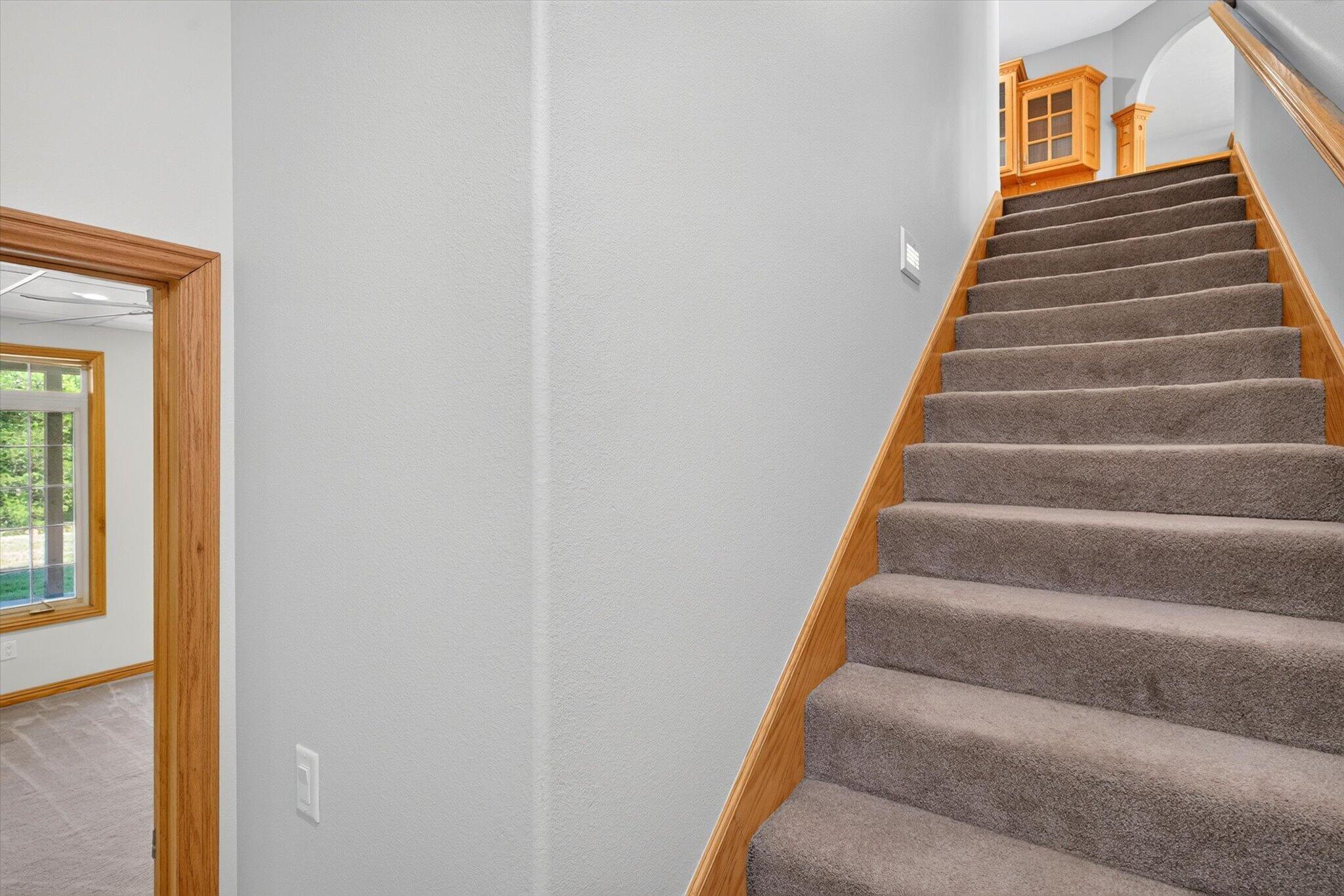 1169 East 424th Road Property Photo 61