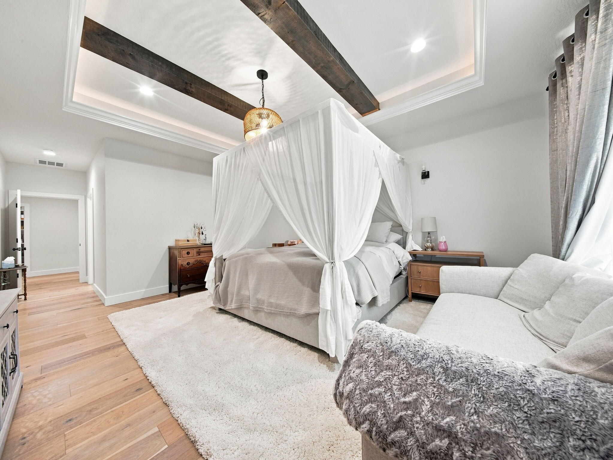 3925 East Woodhue Street Property Photo 28
