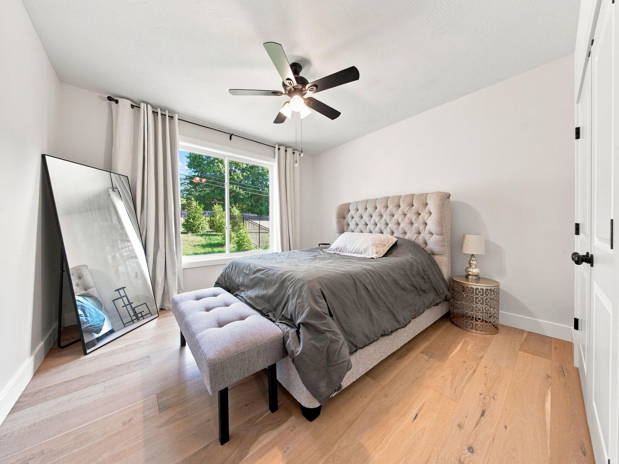 3925 East Woodhue Street Property Photo 42