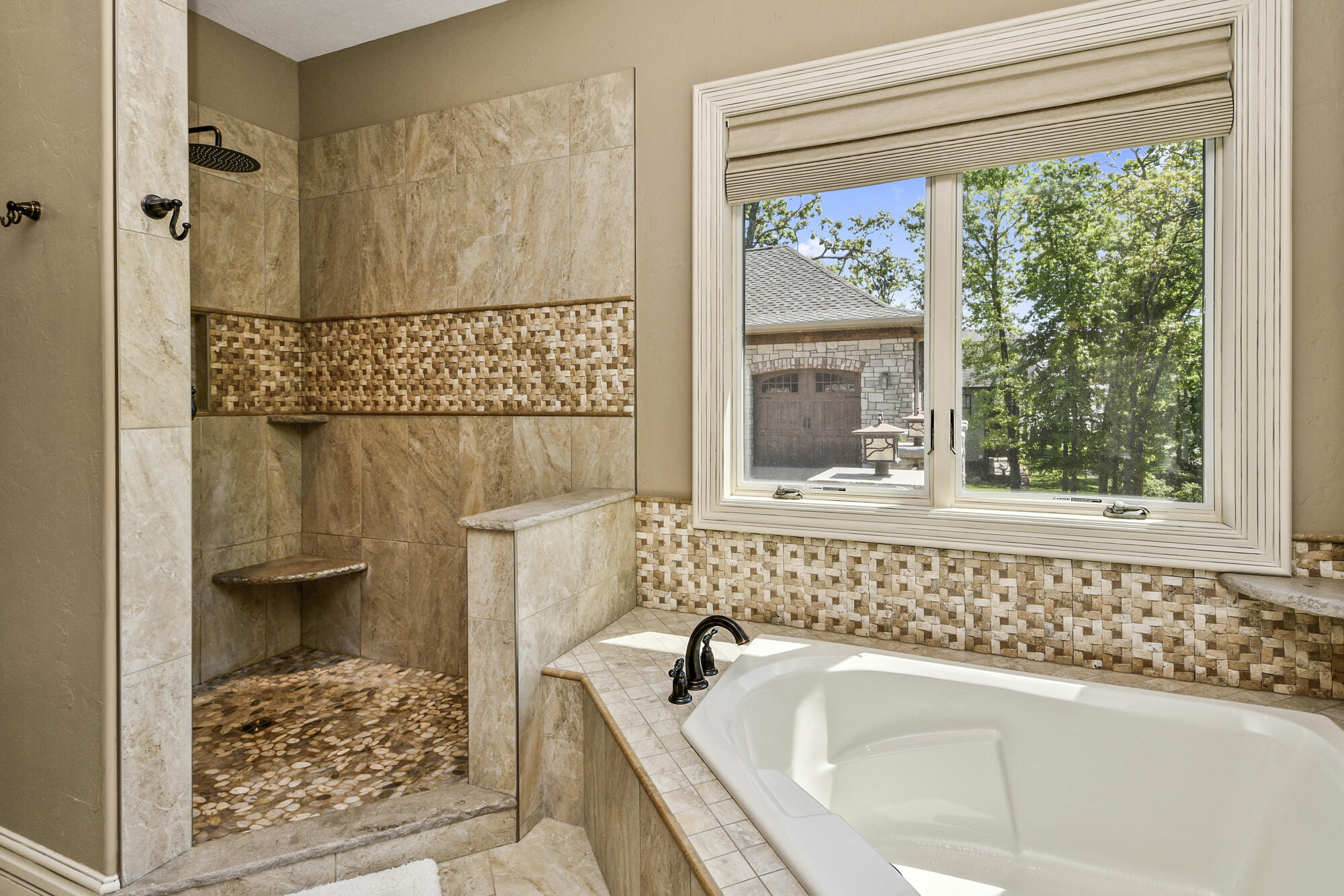 203 Secret Lane Property Photo 30