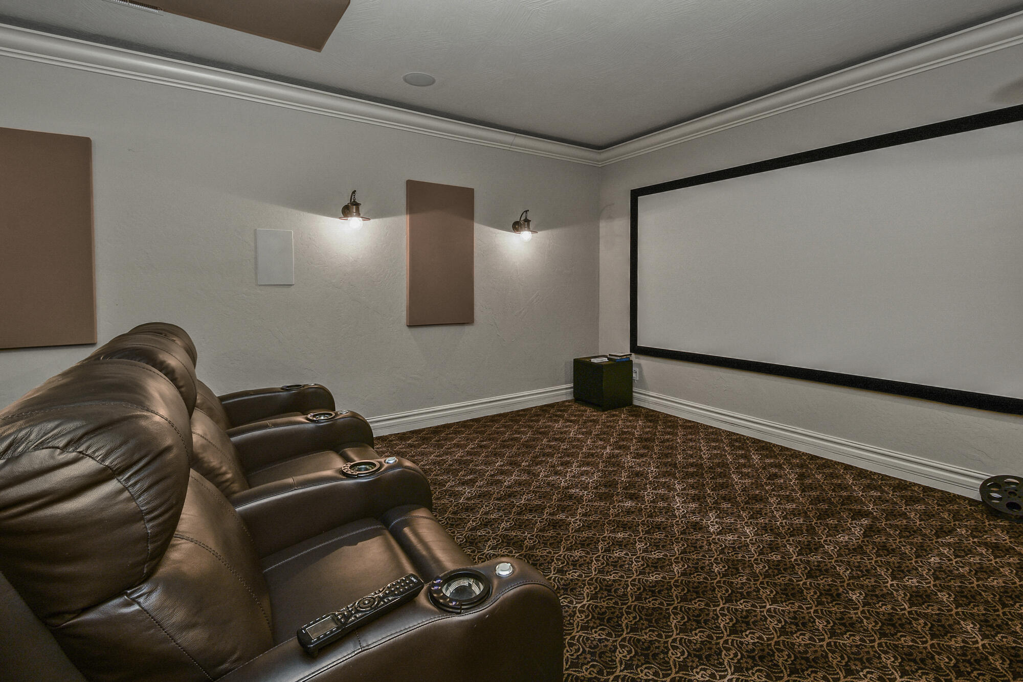 203 Secret Lane Property Photo 49