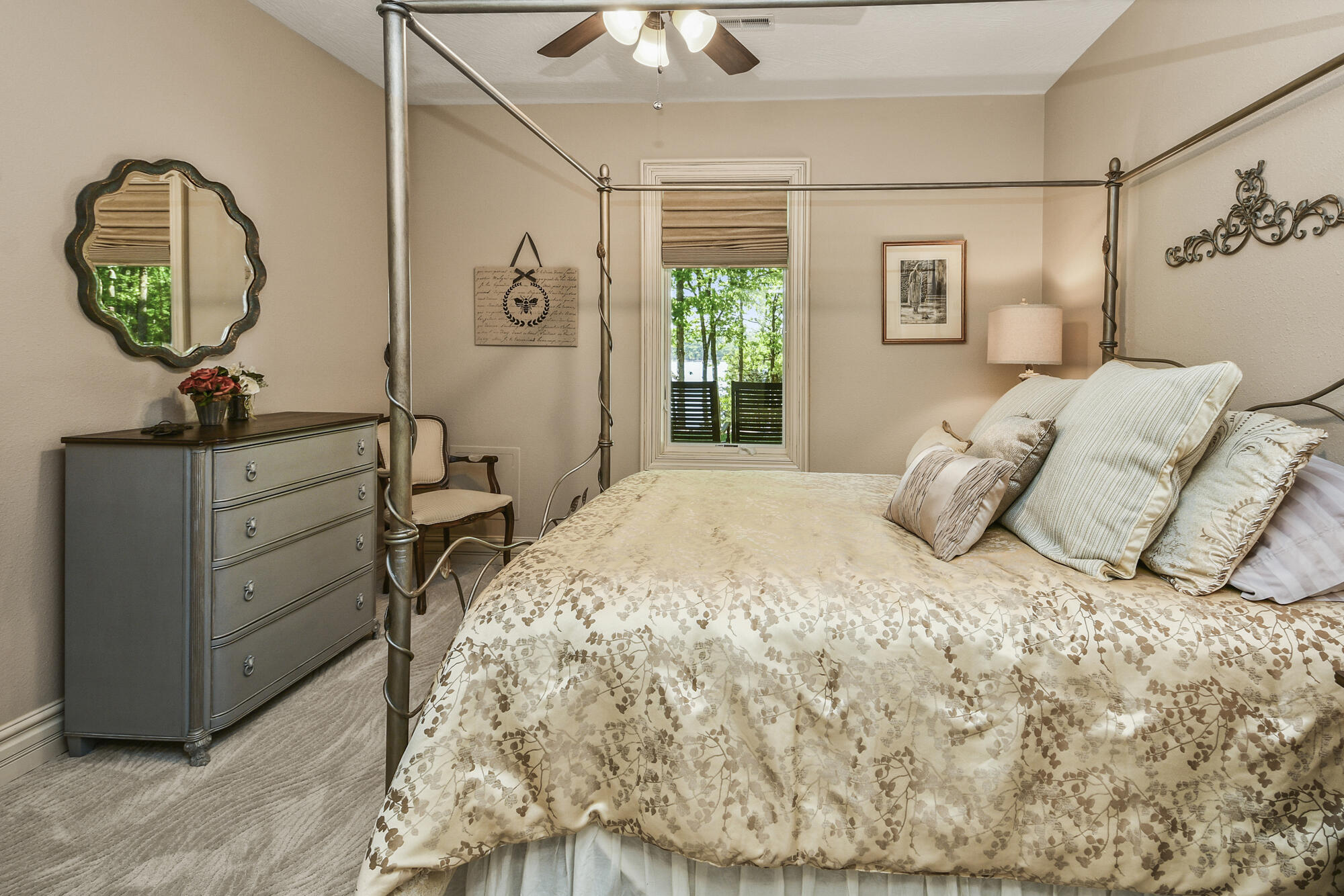 203 Secret Lane Property Photo 55