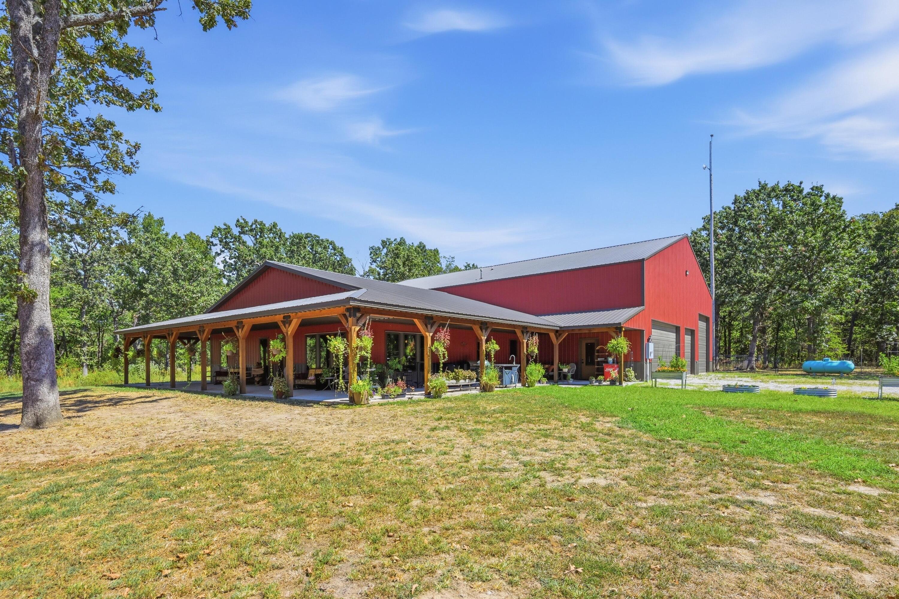 8309 Nighthawk Road Property Photo 3