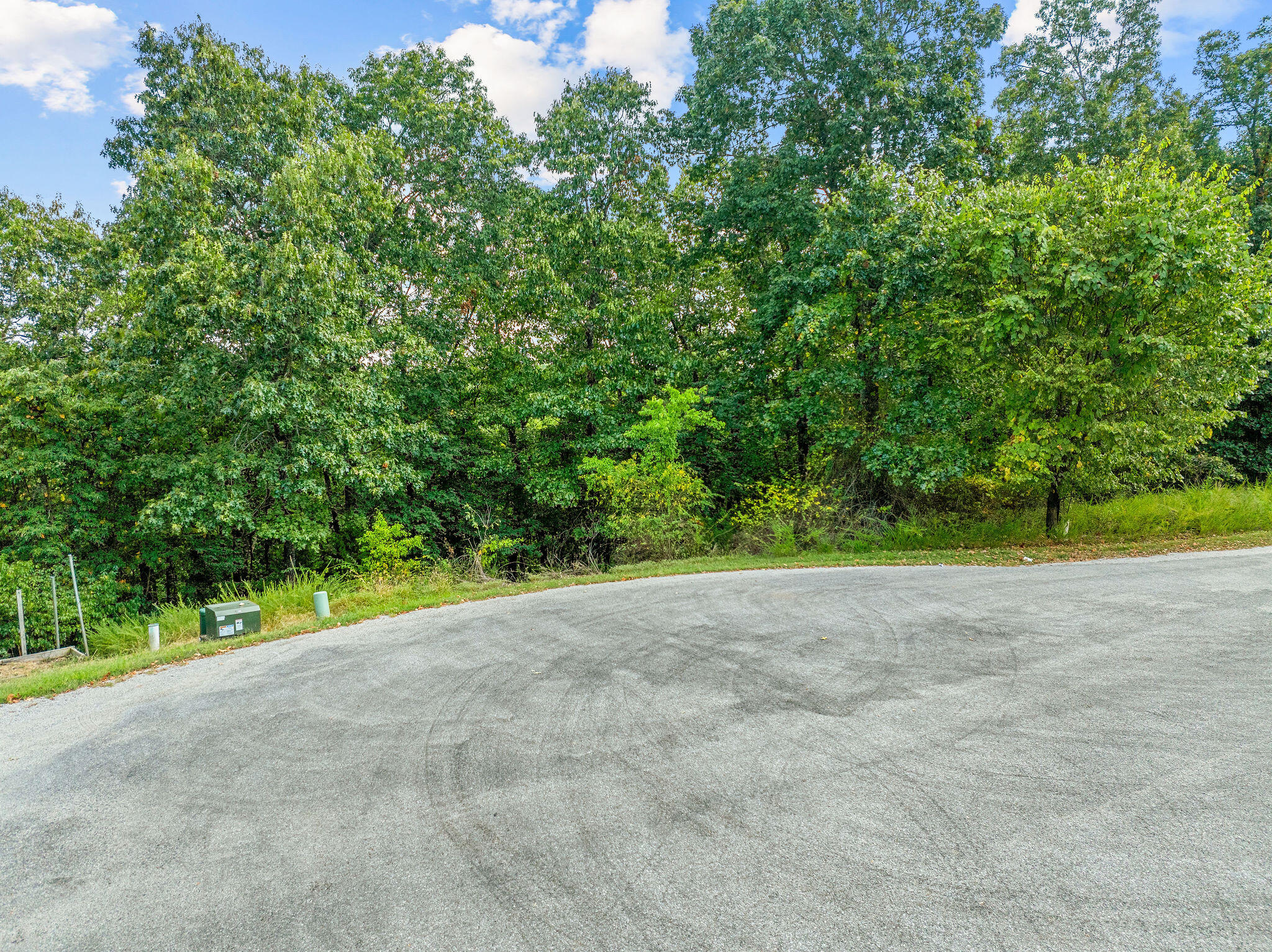 440 North Ridge Place Property Photo 8