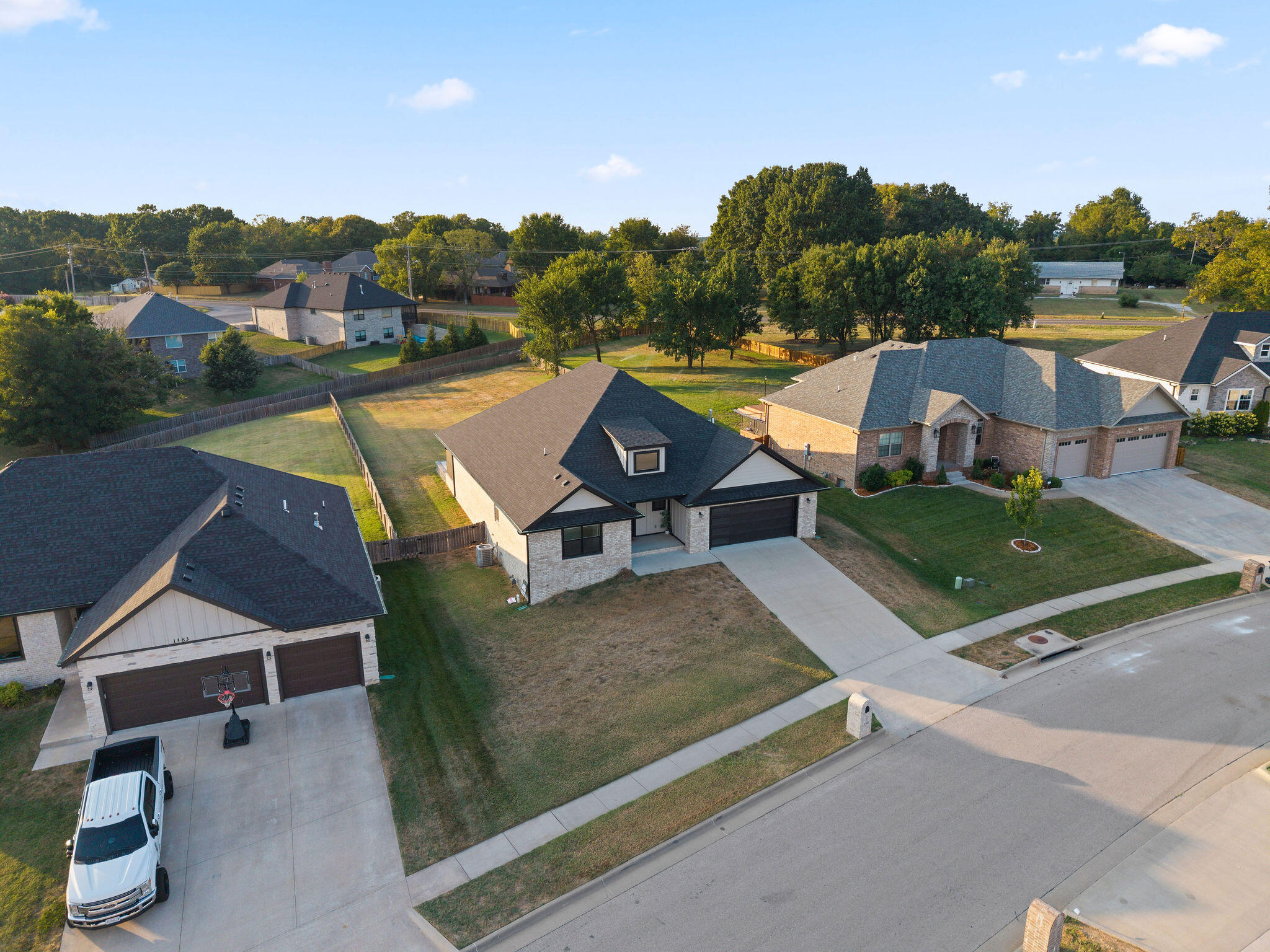 1365 West Gaslight Drive Property Photo 49