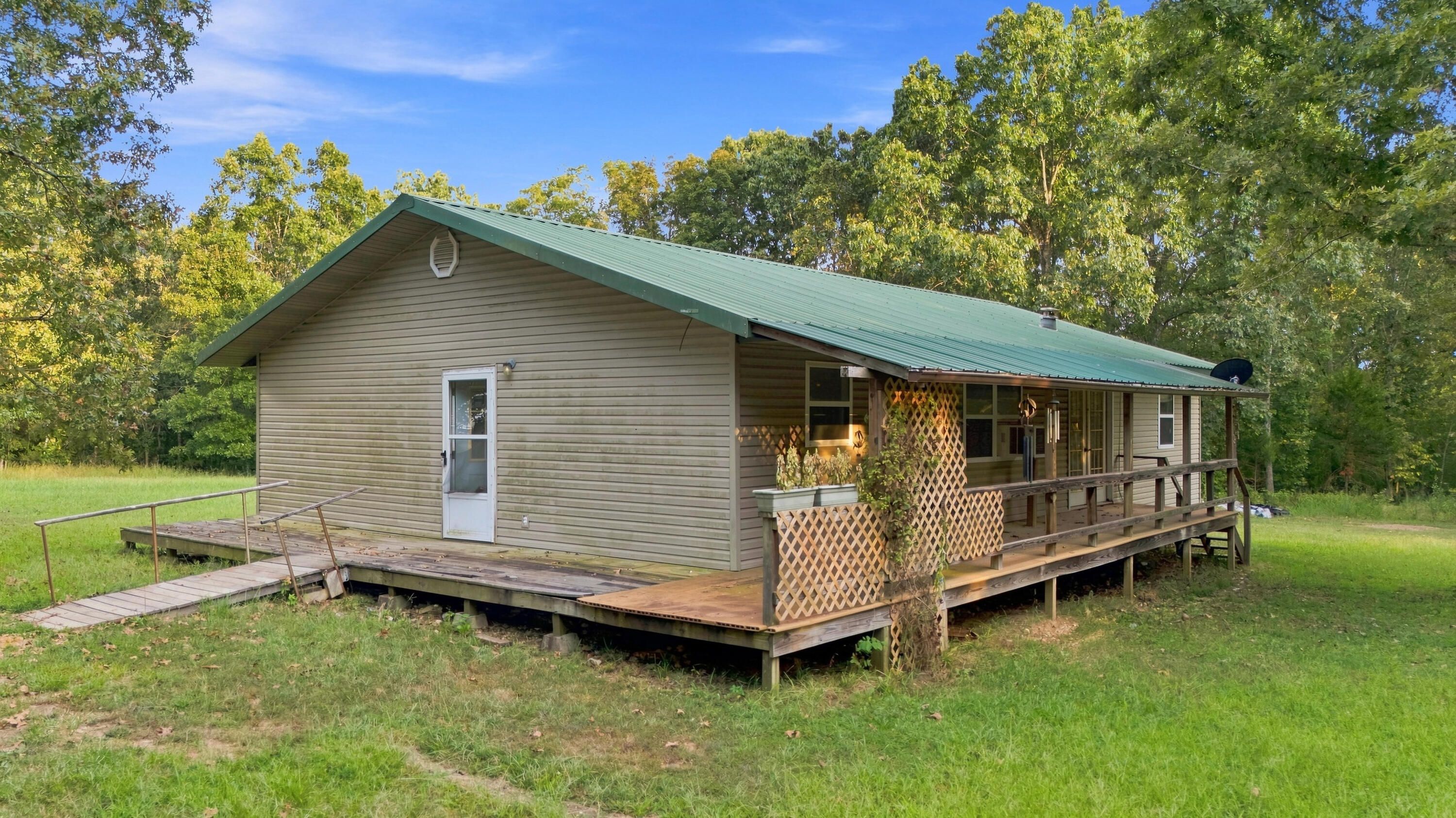 6388 County Road 2980 Property Photo 3