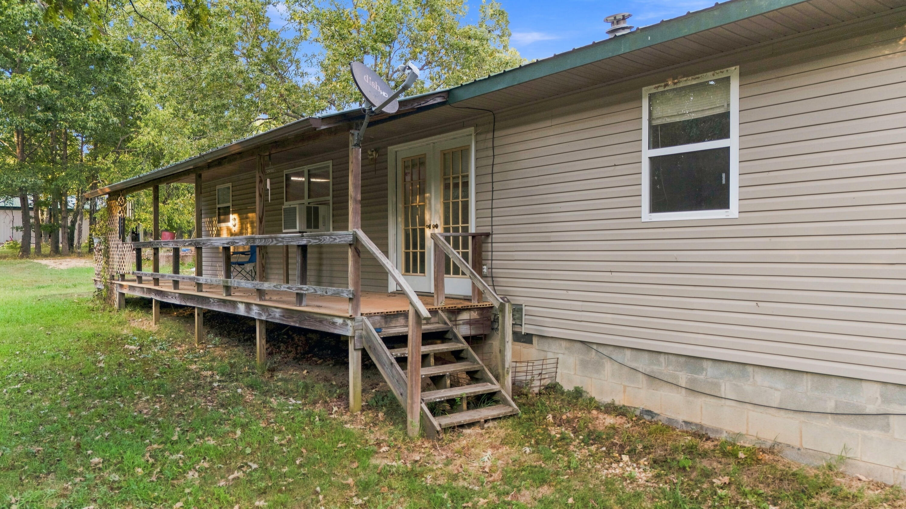 6388 County Road 2980 Property Photo 5