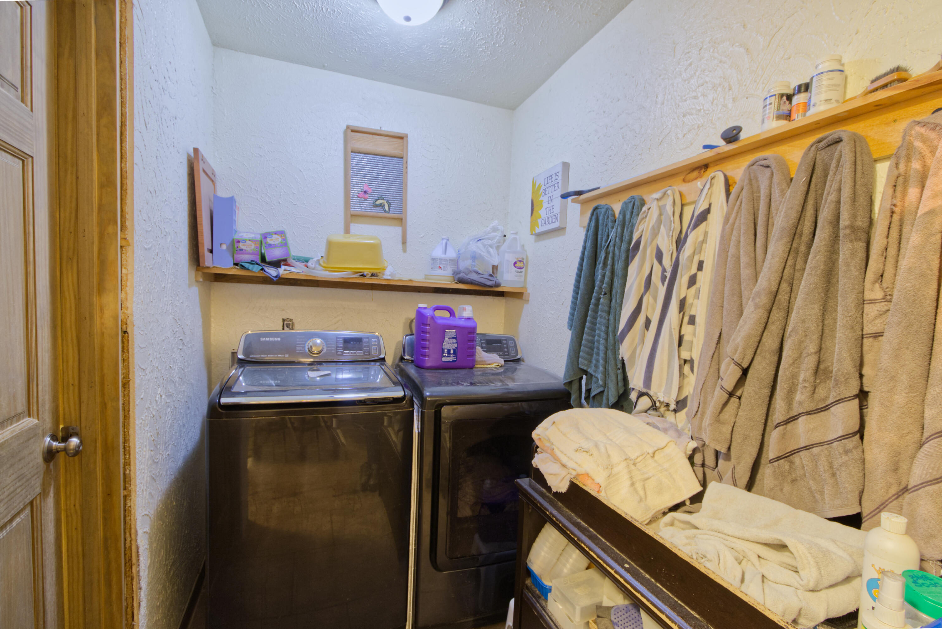 25980 Hermit Road Property Photo 25