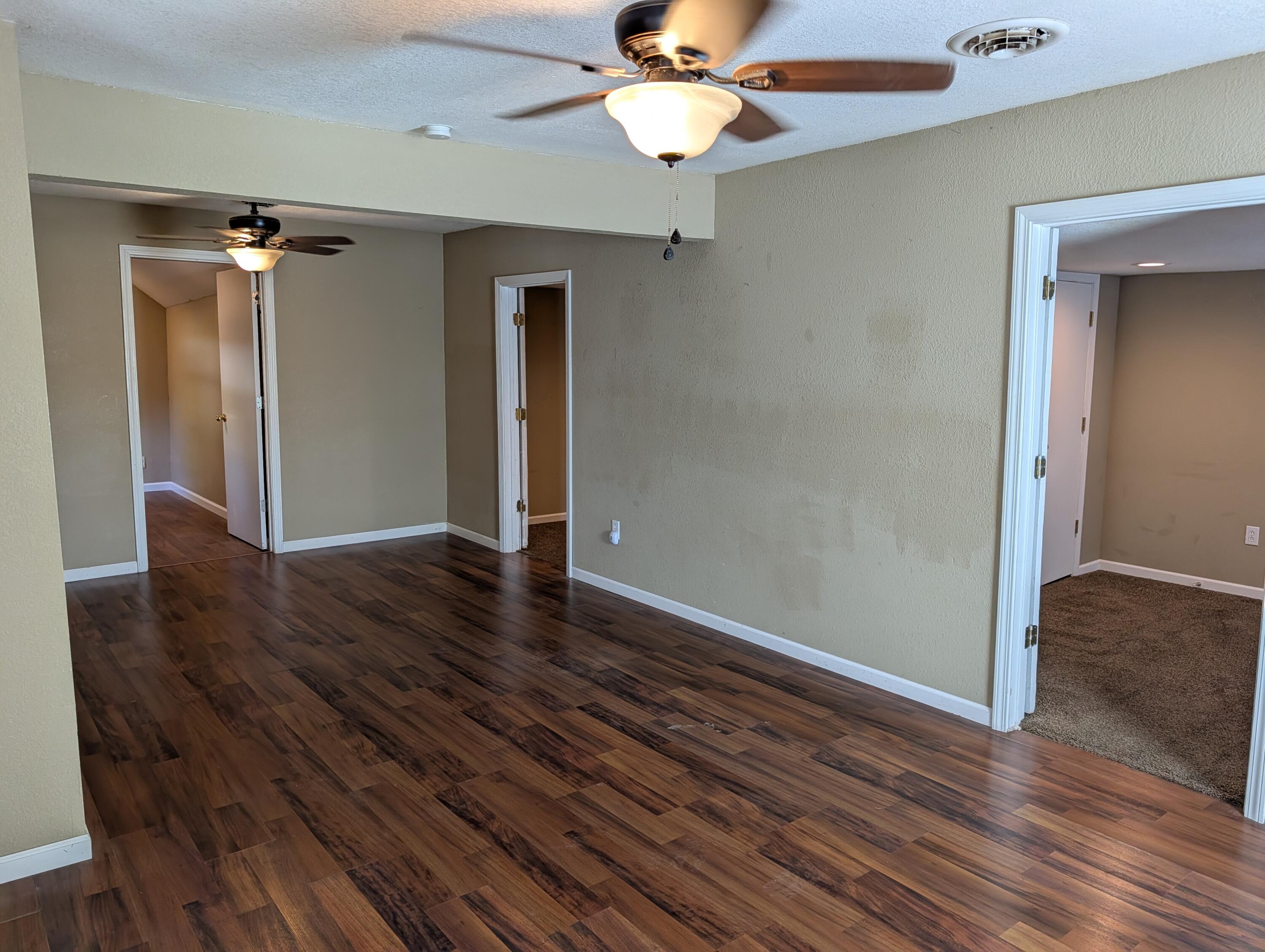 1001 East Chestnut Street Property Photo 2