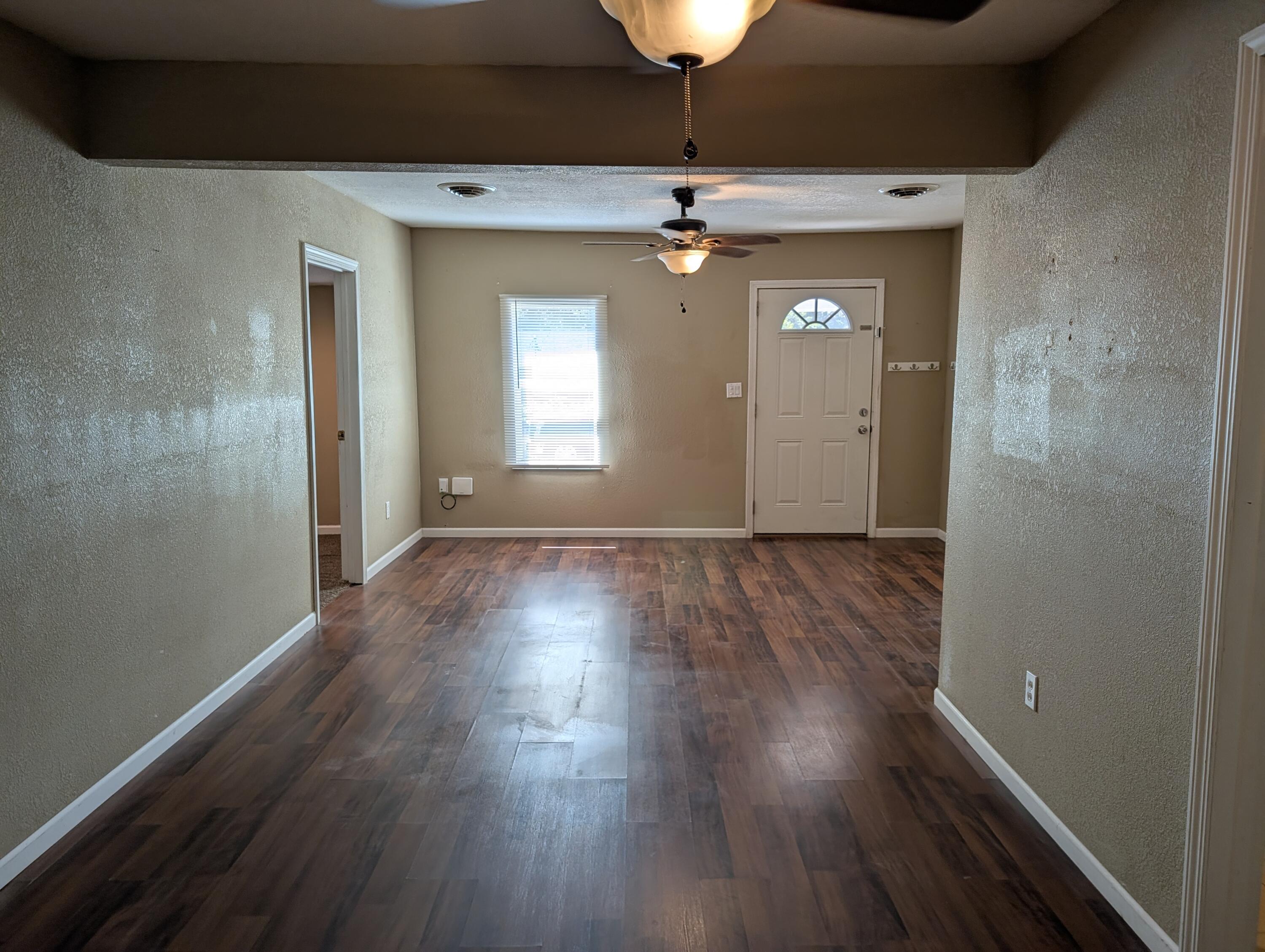 1001 East Chestnut Street Property Photo 12